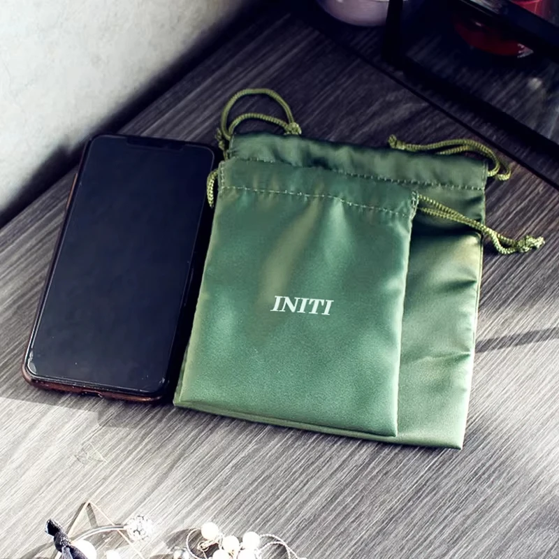 Dustproof Drawstring Storage Skincare Bag Green Bundle Satin Pouch Silk Drawstring Bags with Logo for Hair Wig Jewelry Packaging