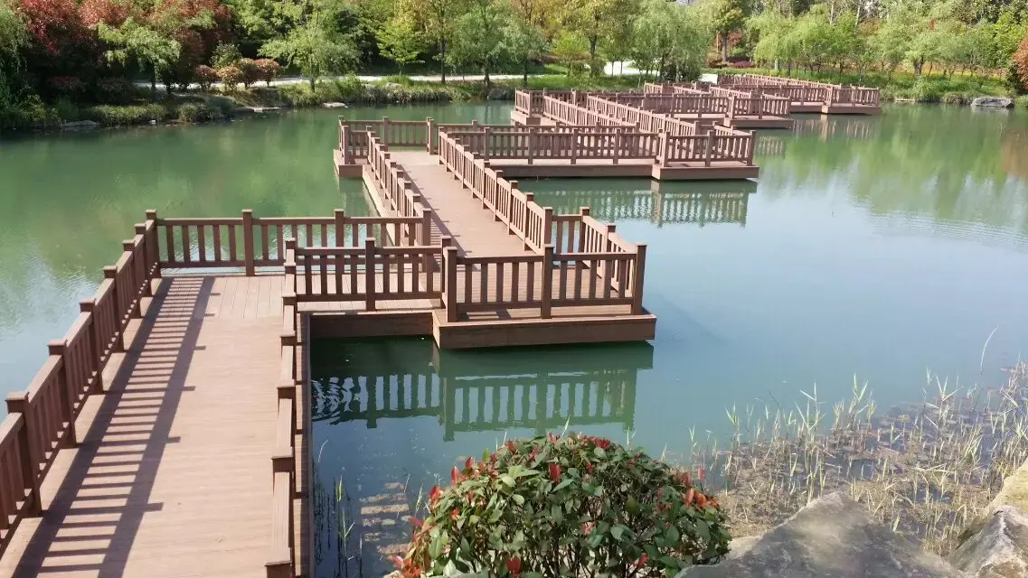 Swimming Pool Wpc Foam Deck Boards WPC Outdoor Wood Plastic Decking Composite Deck