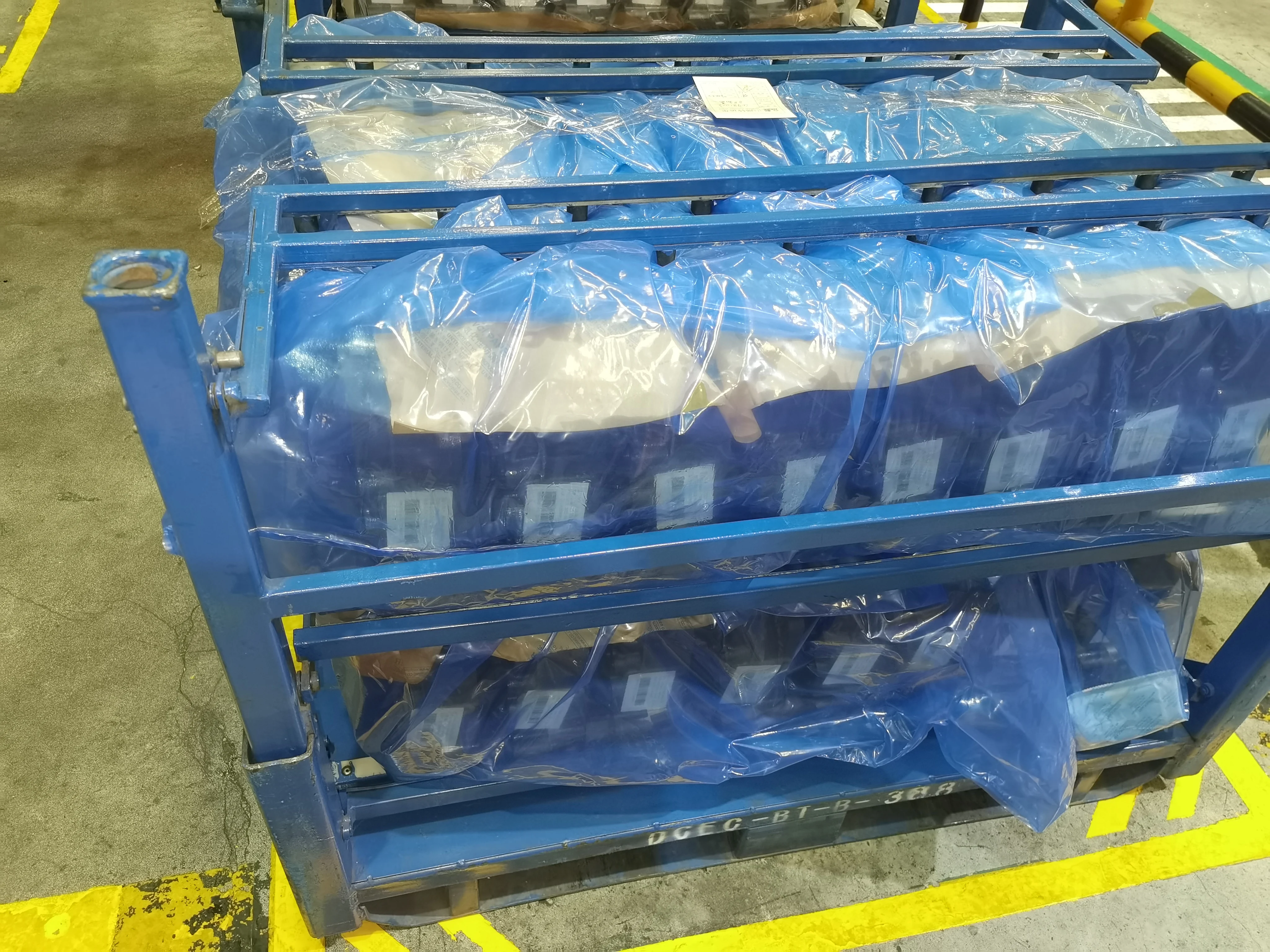 Vapor Phase Inhibitor VCI Package paper, Antirust & Anti-Moisture Packing paper Bag for Metal Protective Paper Rolls