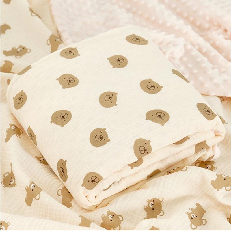 Newborn baby soft muslin swaddle wrap OEM infant cotton 4 layers gauze baby swaddle blanket with dotted backing