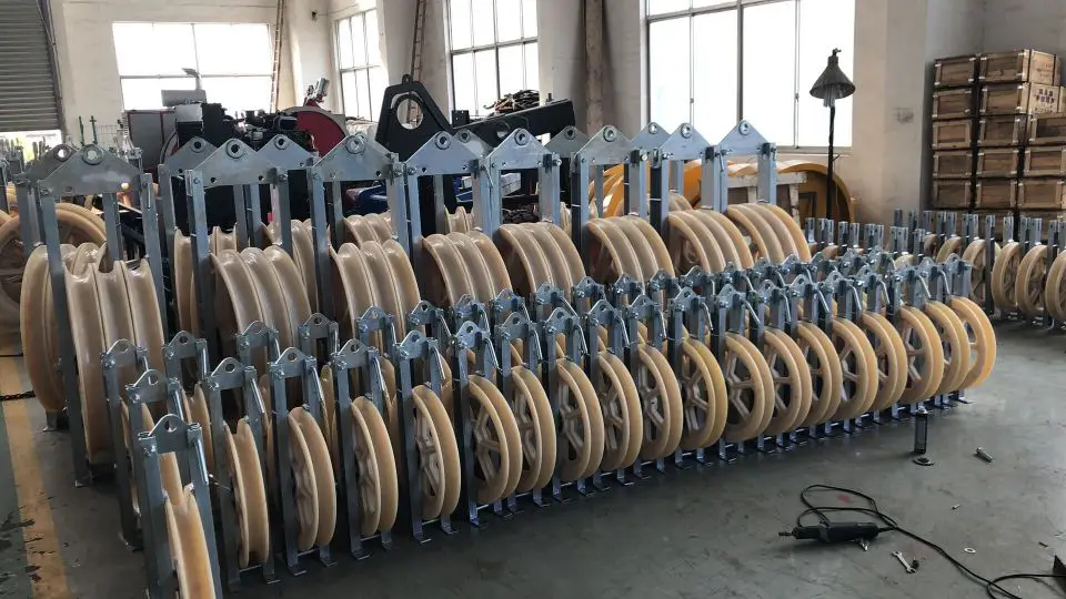 Fiber optic cable nylon pulley single roller