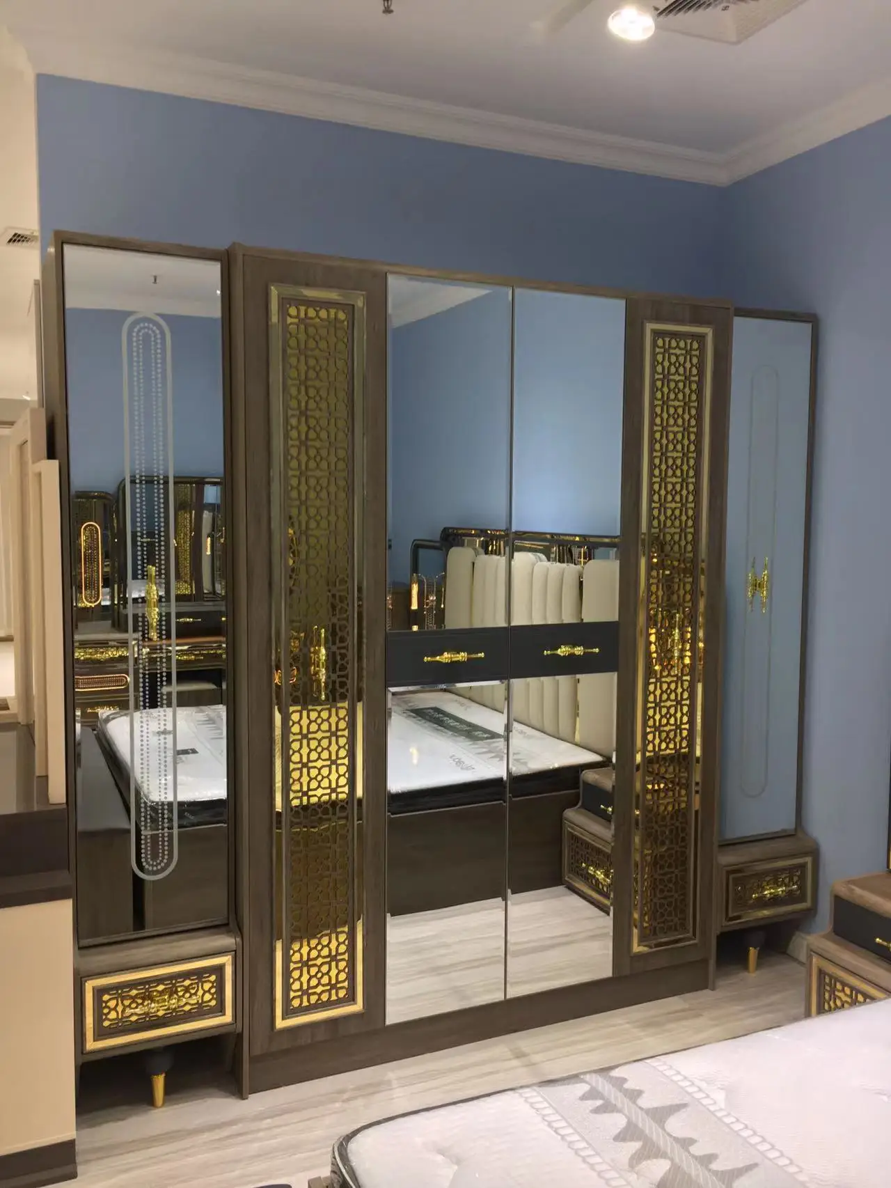 Bed Headboard Bedroom Suite Set Furniture King Size Bed with led Bed Set Europe Style King Size