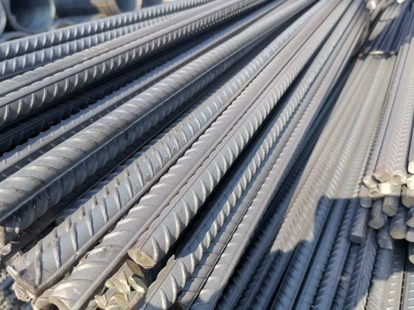 AISI Bar Iron Rod Hot Rolled 6mm 8mm 10mm 12mm 16mm 20mm Deformed Carbon Steel rebar for Reinforced Construction Rebar Steel