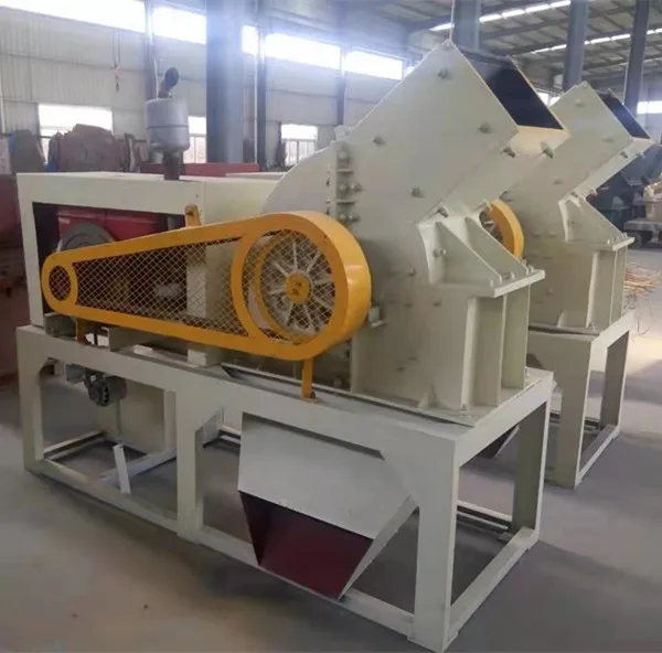 High quality small hammer crusher with sieve PC400 * 600 limestone crusher factory price Made in China rotary hammer crusher