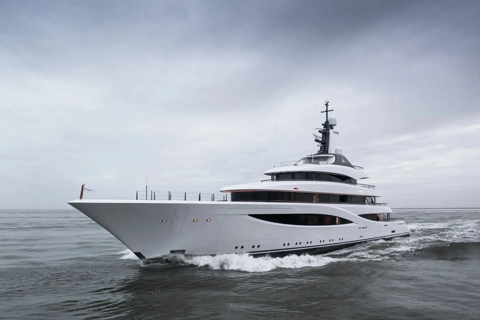 JNCN New Design  Boat 233ft  Custom Luxury Yachts Classic Fiberglass Speed Super  yacht