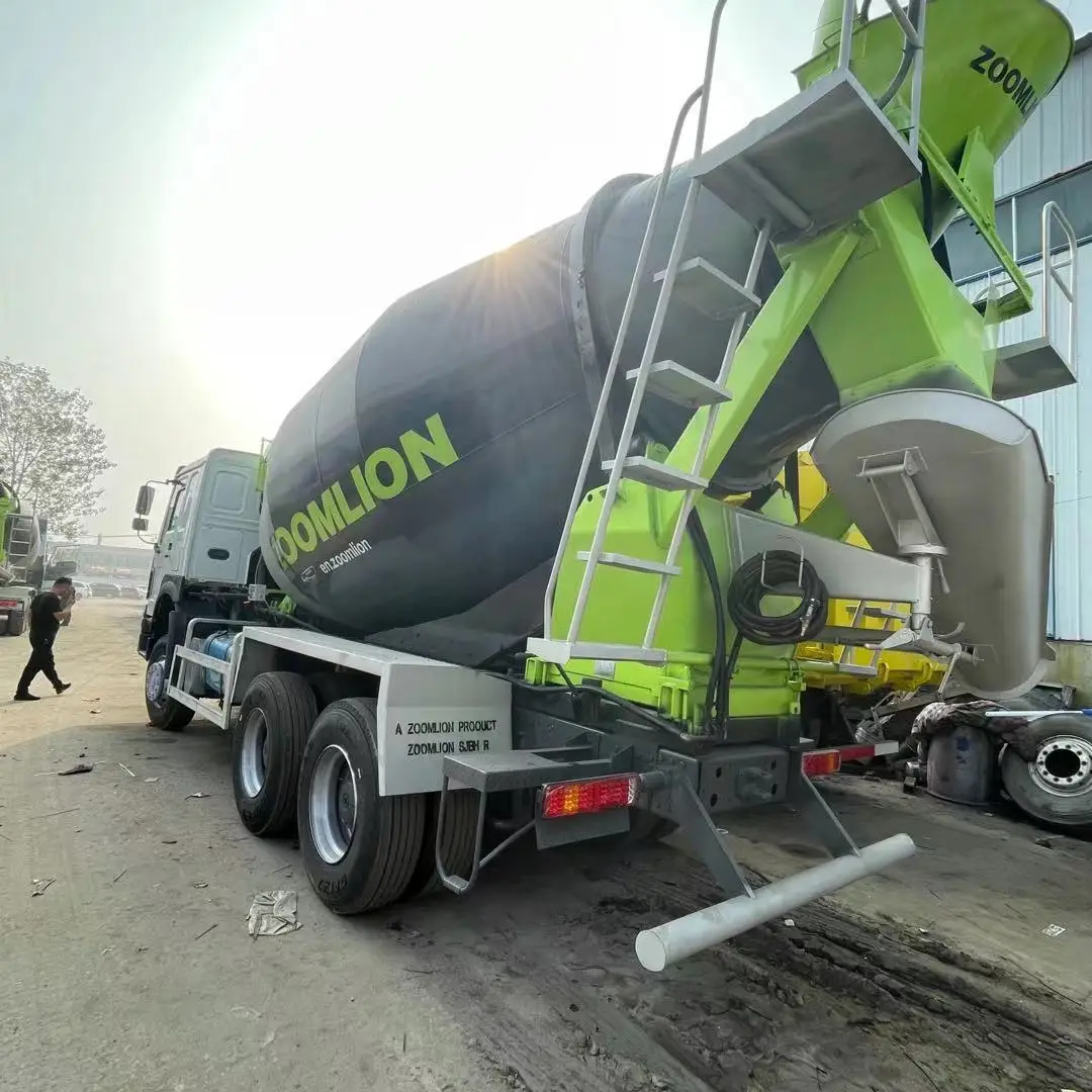 The factory supplies China National Heavy Duty Truck 12 square concrete mixer truck used tank mixer