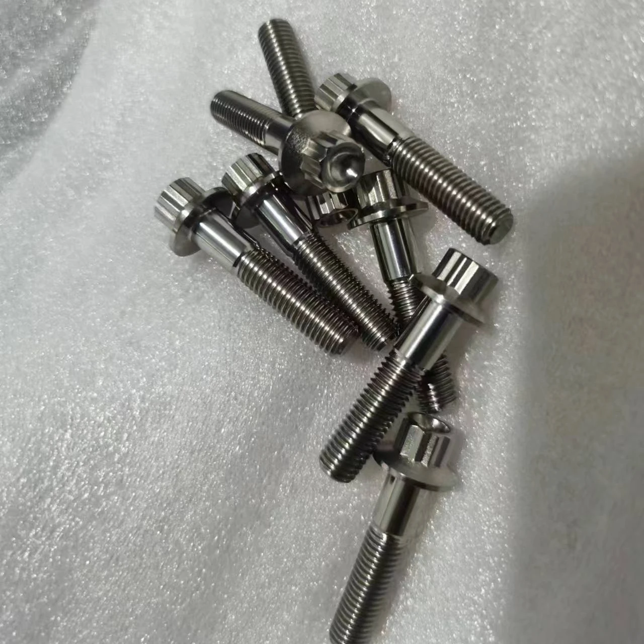 HOT SALE M8 Titanium Split Rim bolts for BBS -M7*1.0*32mm