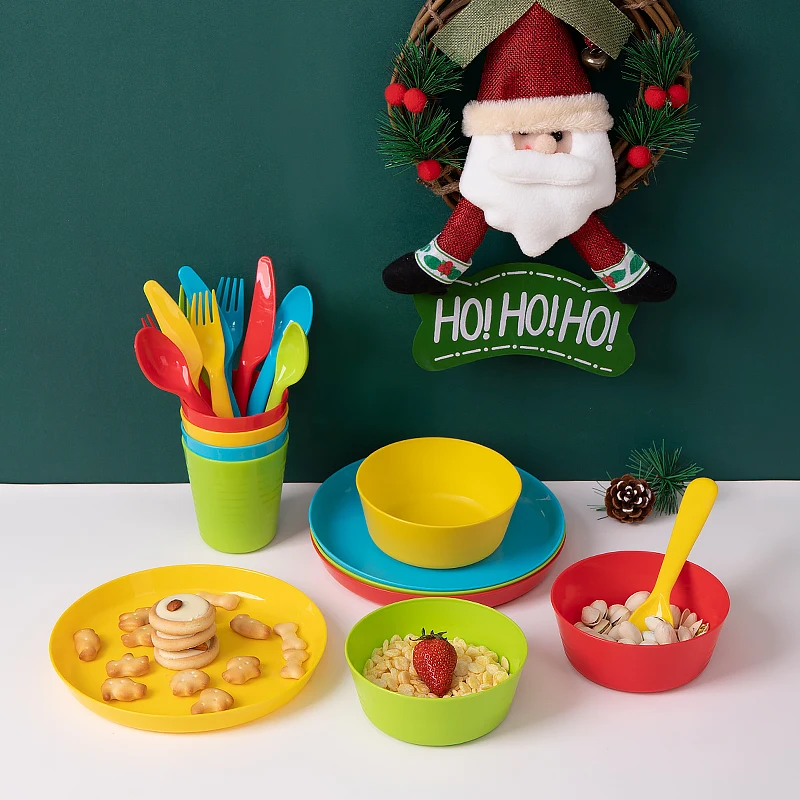 24pcs Plastic Christmas baby kids dinning plates bowls cups dishes set tableware plates dinnerware sets for dinner