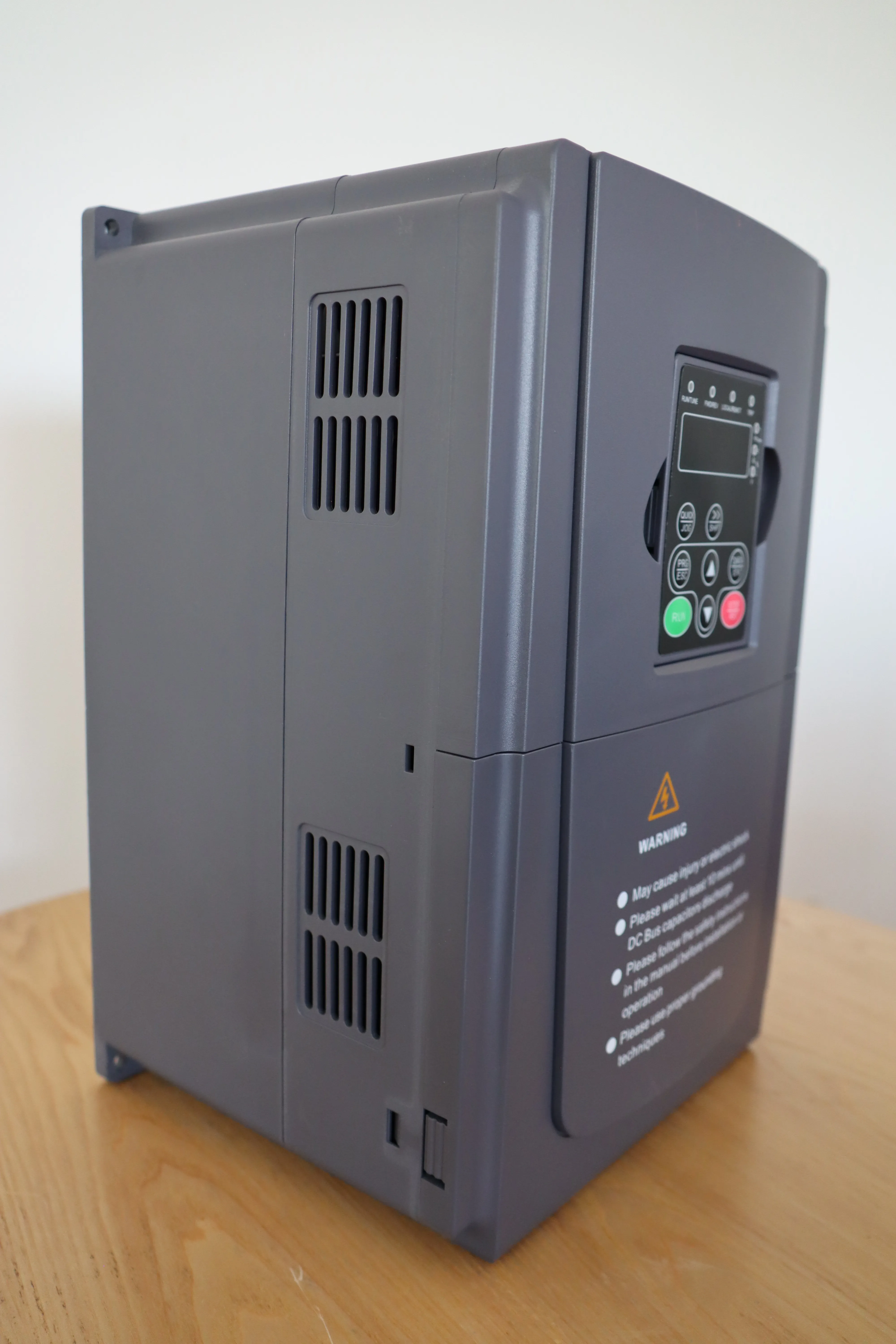 Factory wholesale 380V Dc To Ac Hybrid solar pump inverter for surface water pump solar system