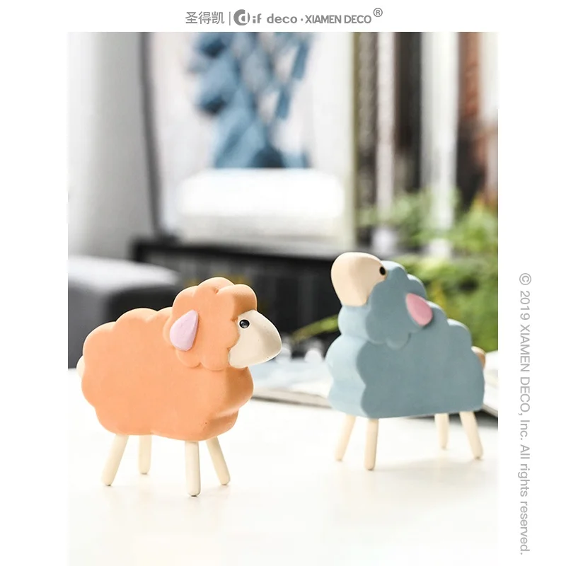 Factory direct selling ceramic crafts creative home decoration wooden foot ornaments dropshipping home decor