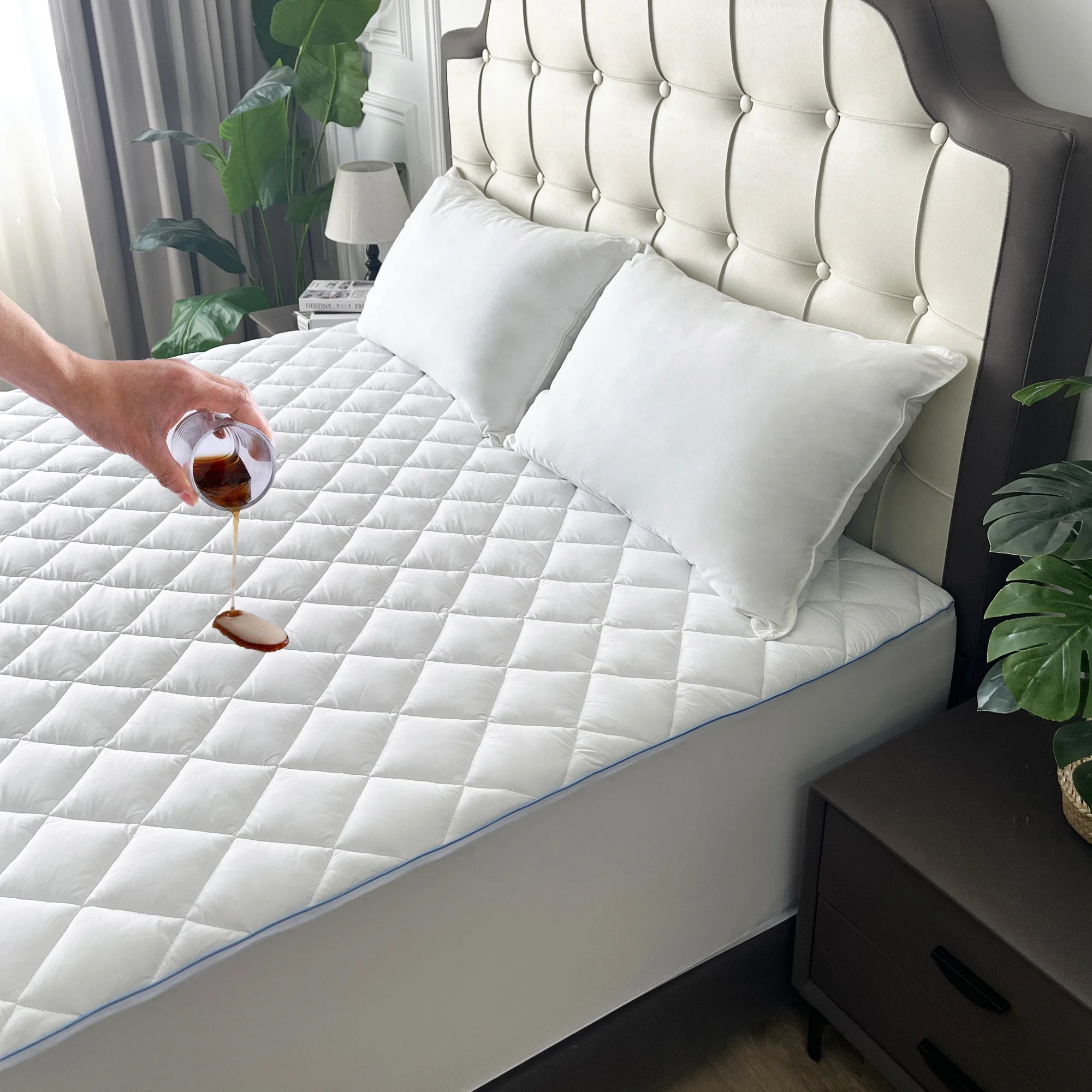 Custom cooling quilted mattress topper pads queen king size bed bug proof water proof waterproof bed mattress cover protector