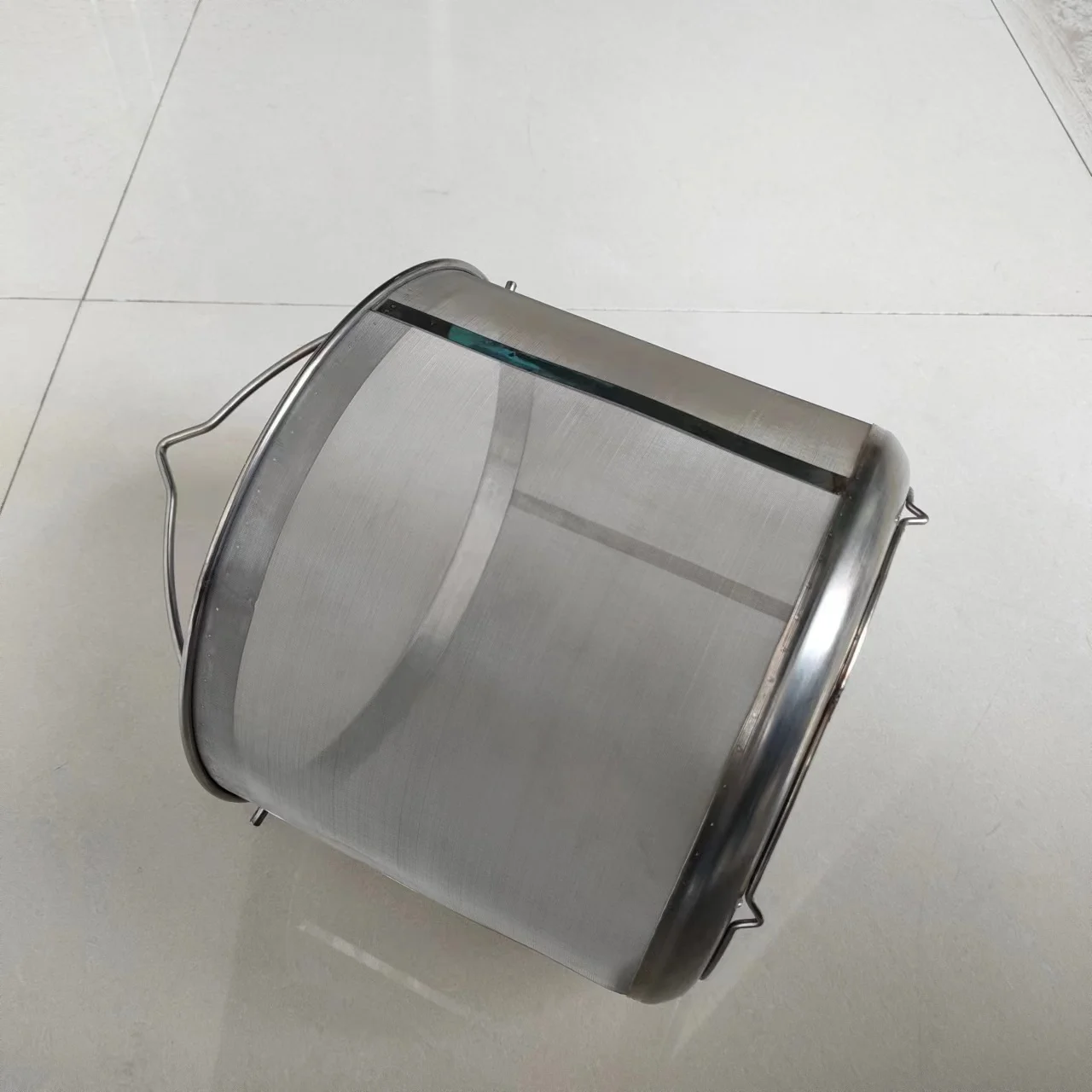 Stainless Steel Strainer Extra Large Beer Hop Filter 300 Micron Mesh Hop Spider with Stand