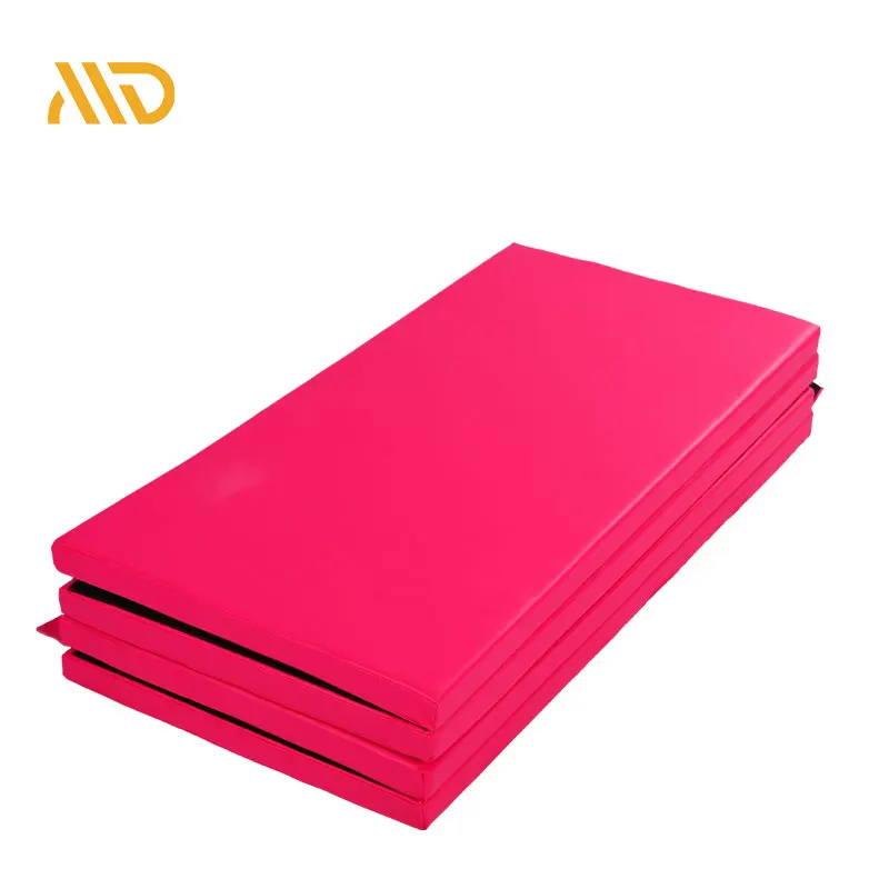 Safe Durable and Easy to Carry Flameproof Portable PVC or PU Leather & EPE Foam Folding Play Mat for Kids