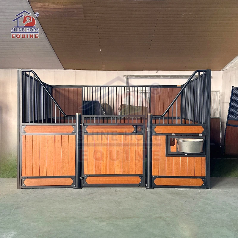 Customized Temporary Mobile Field Horse Shelters Portable Horse Run-In Shed