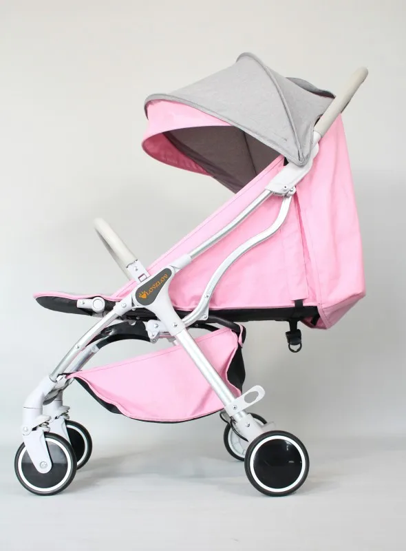 On hand  easy folding baby pram baby stroller for out door using