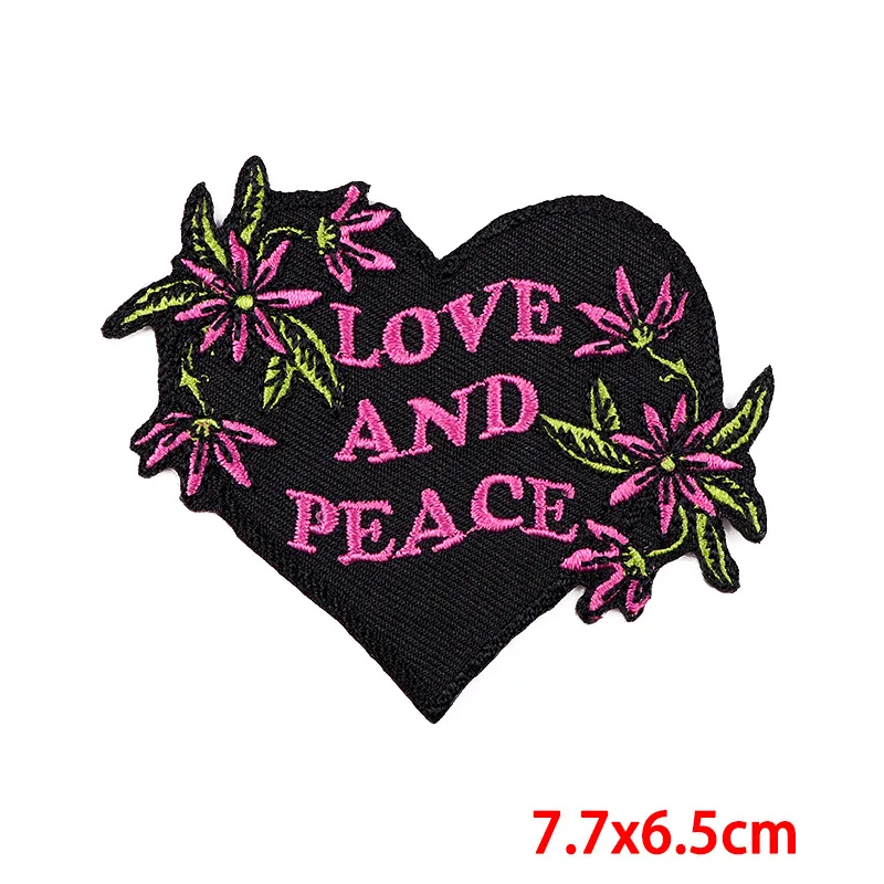 One Piece Colorful Rose Flower Embroidery Patches Embroidered Patch with Custom Words for Bag Garment