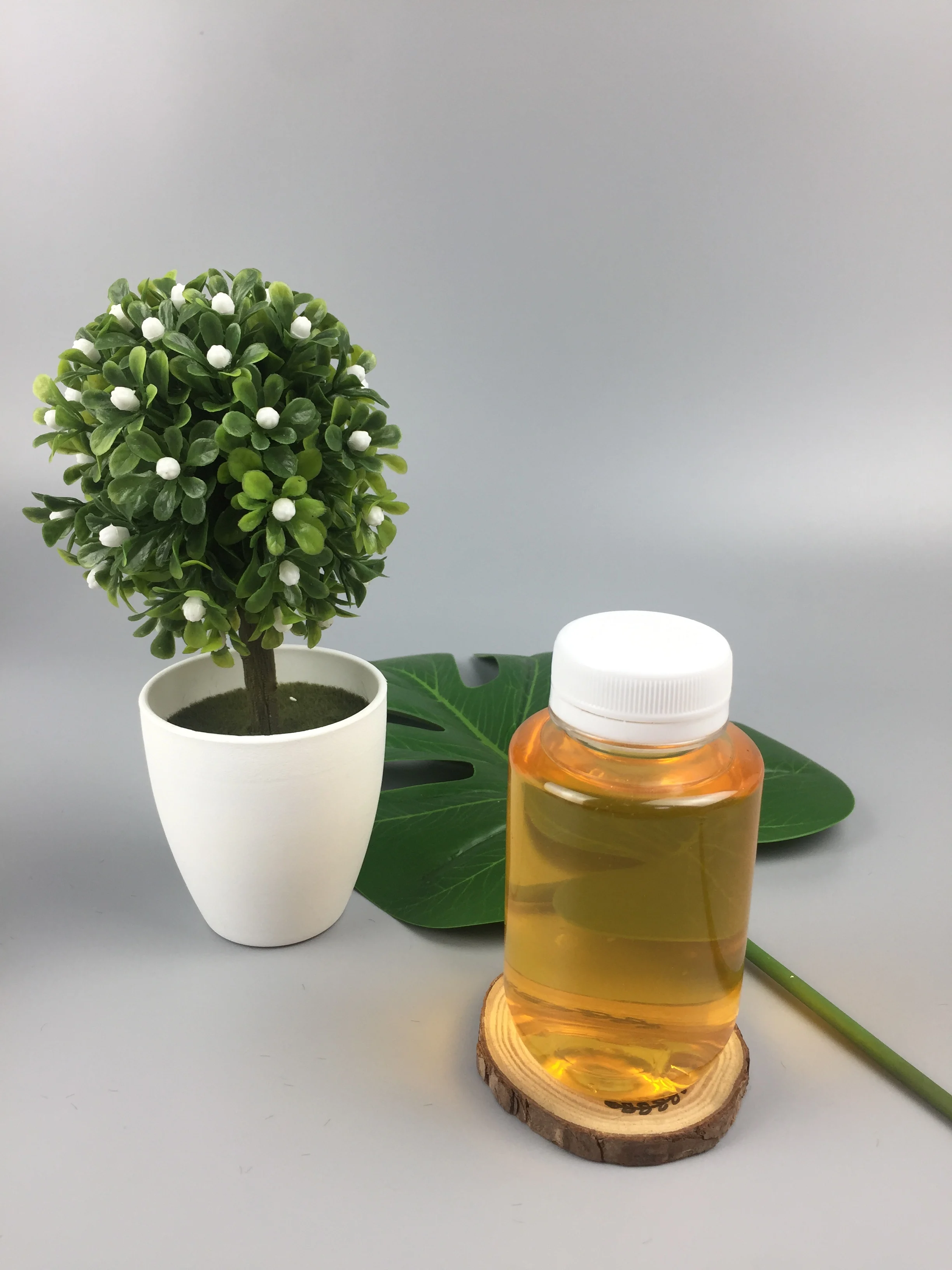 food grade plastic bottles with customized logo or shape from plastic factory