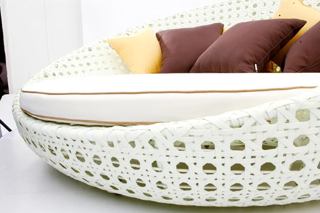
canopy bed outdoor rattan round bed 