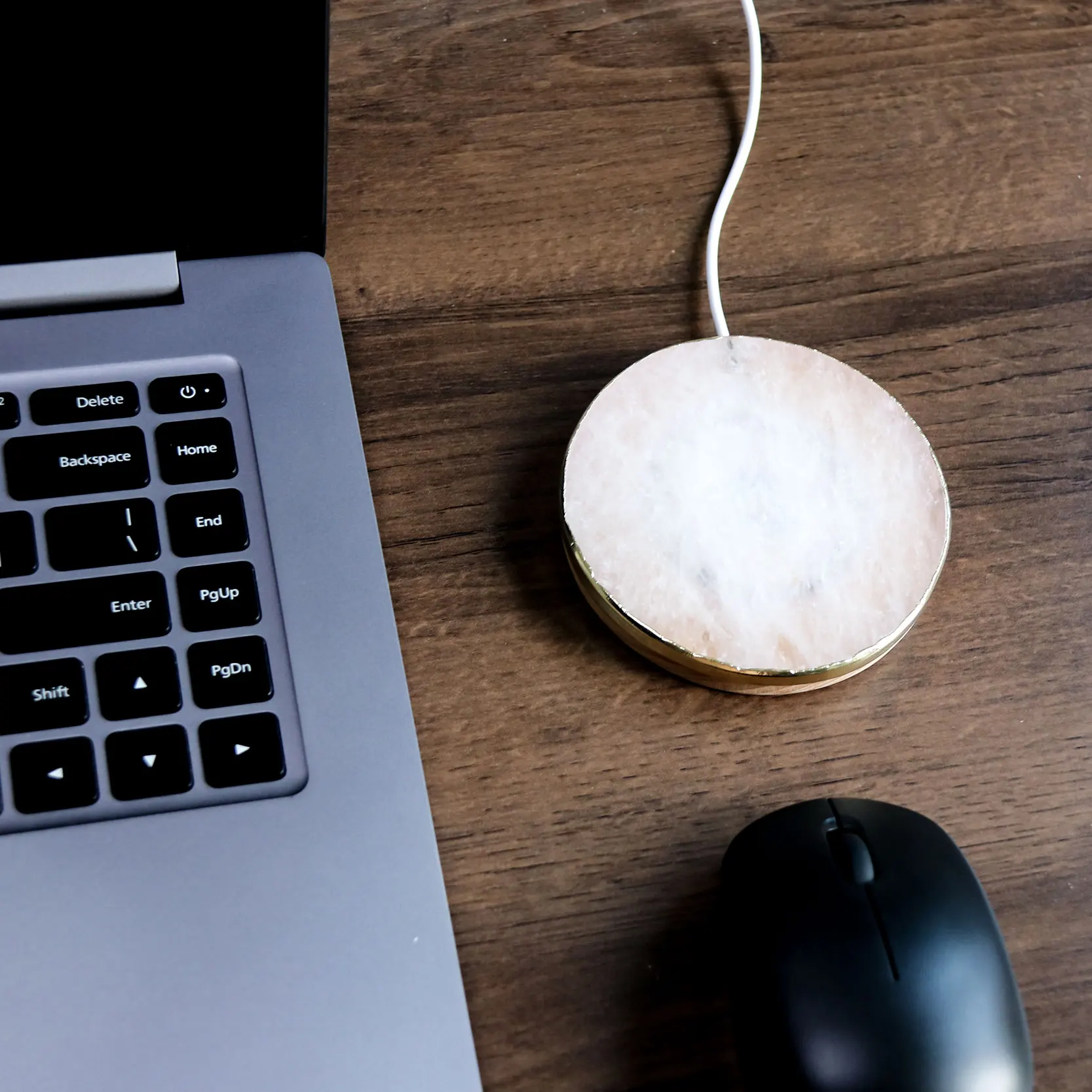 New Design Factory Supplier Round Shape Bamboo Crystal Wireless charger for