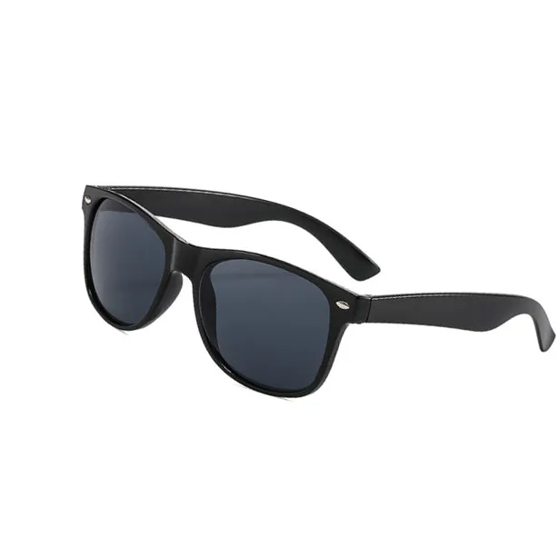 Trend Rice Nail Vintage Colored Man and Woman Sunglasses Y23010 Hot Selling Fashion PC Sun Glasses Pink Glasses Black Glasses