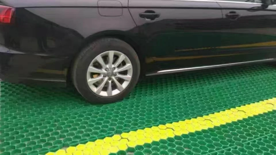 Factory Direct grass grid for Parking Plastic Grid Grass Plastic Paver Grid  pathway or driveway with Free Sample