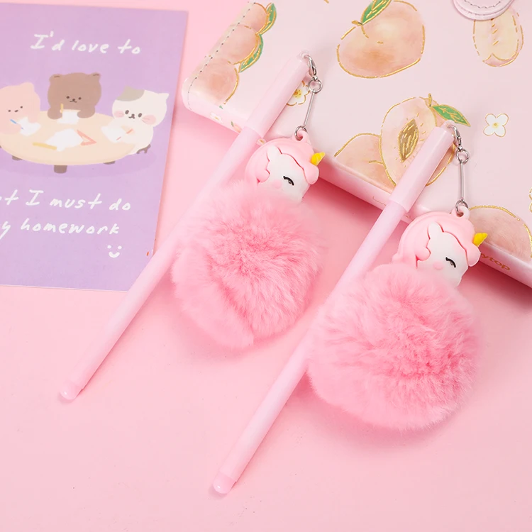 Цветная подвеска в виде единорога