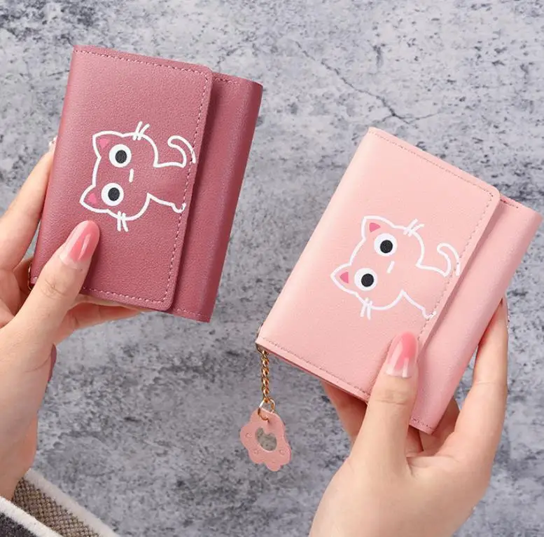 Новый мультяшный милый кот девочка короткий кошелек три складки кошка маленький с несколькими картами женский бумажник почвы