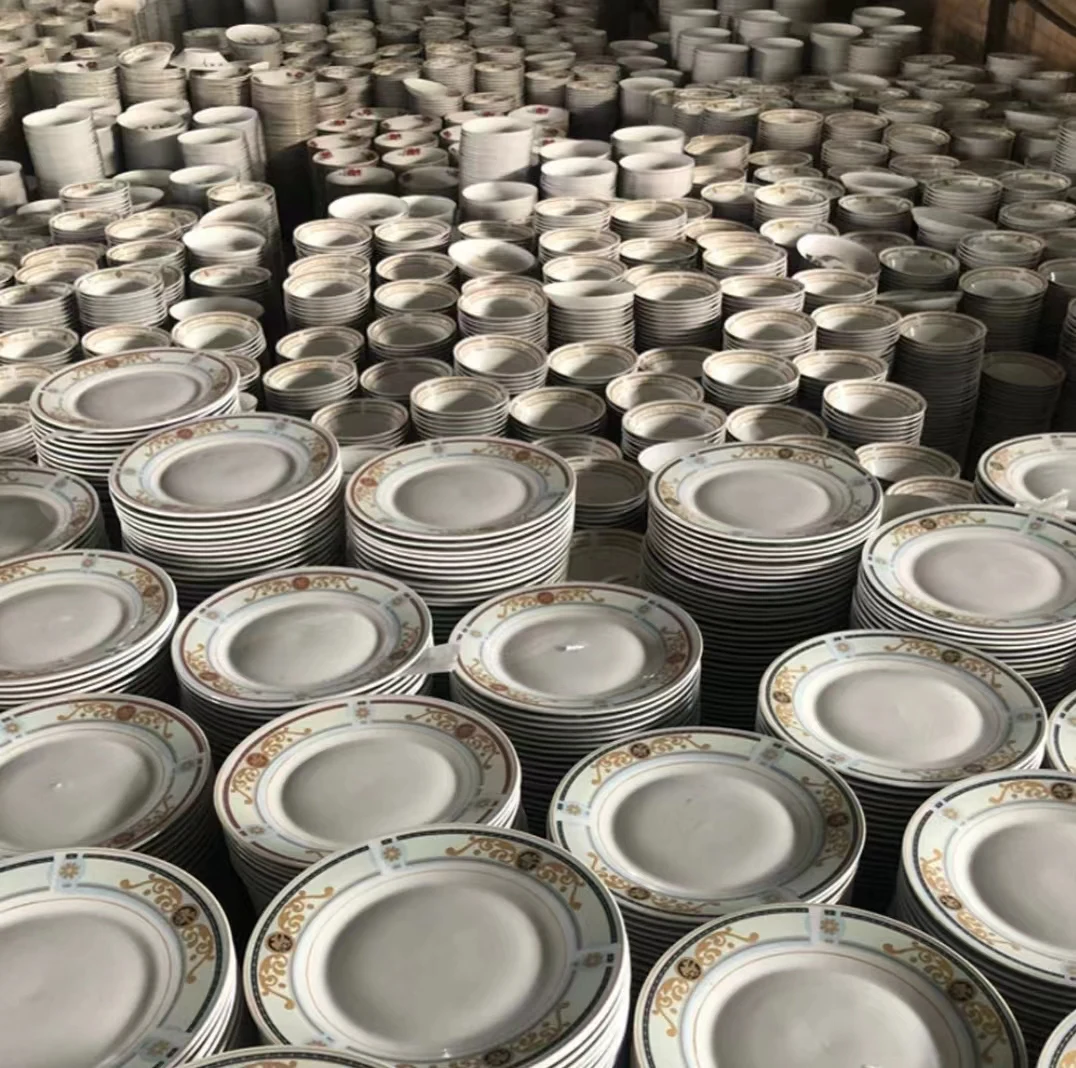 Wholesale All Kinds of Ceramic Dinnerware Sets Porcelain Bowls and Plates for Home Use and Restaurant Low Price