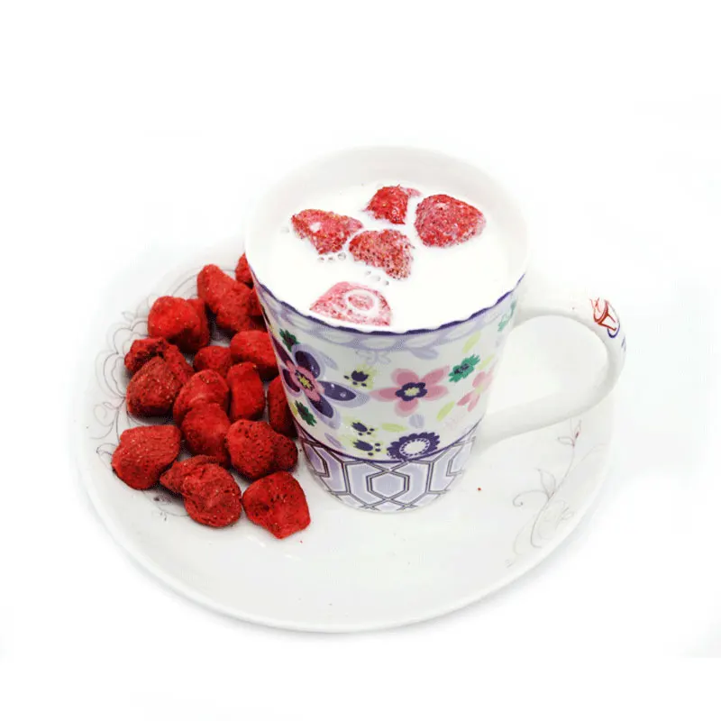 Fresh strawberry fruit snacks, strawberry crisp