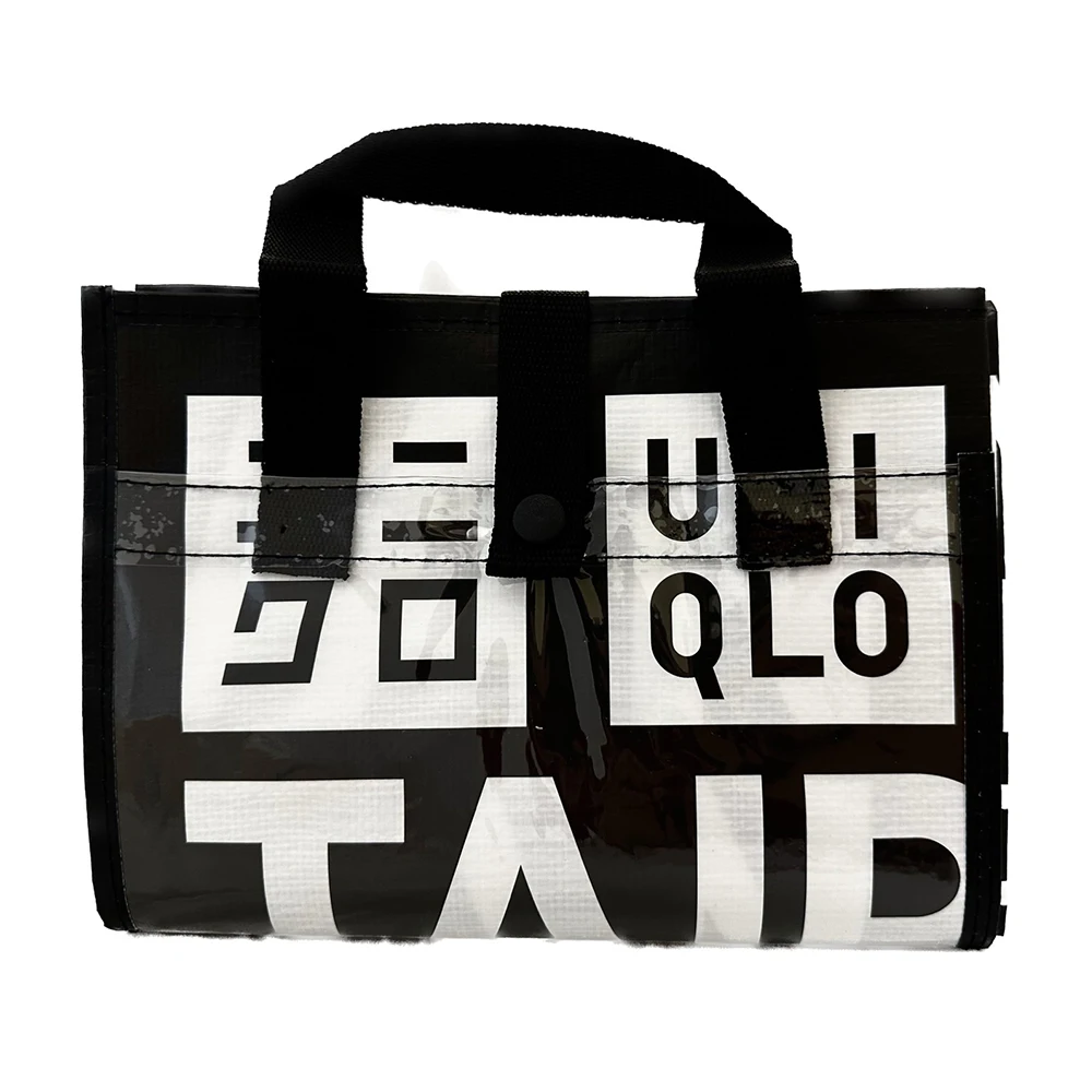 Customized Outdoor Camping Waterproof Portable Polyester Non Woven Picnic Mat Picnic Blanket Open Foaming