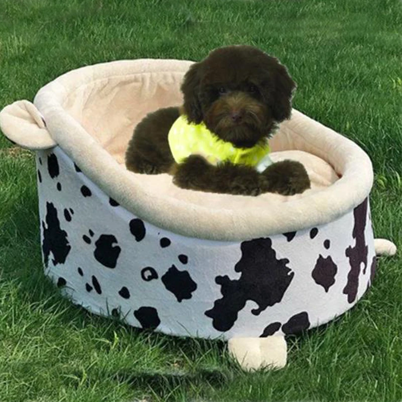 Wholesale Lovely Cow Pet Car Bed Pet Safety Chair Pet Car Cushion Lookout Travel Dog Booster Seat