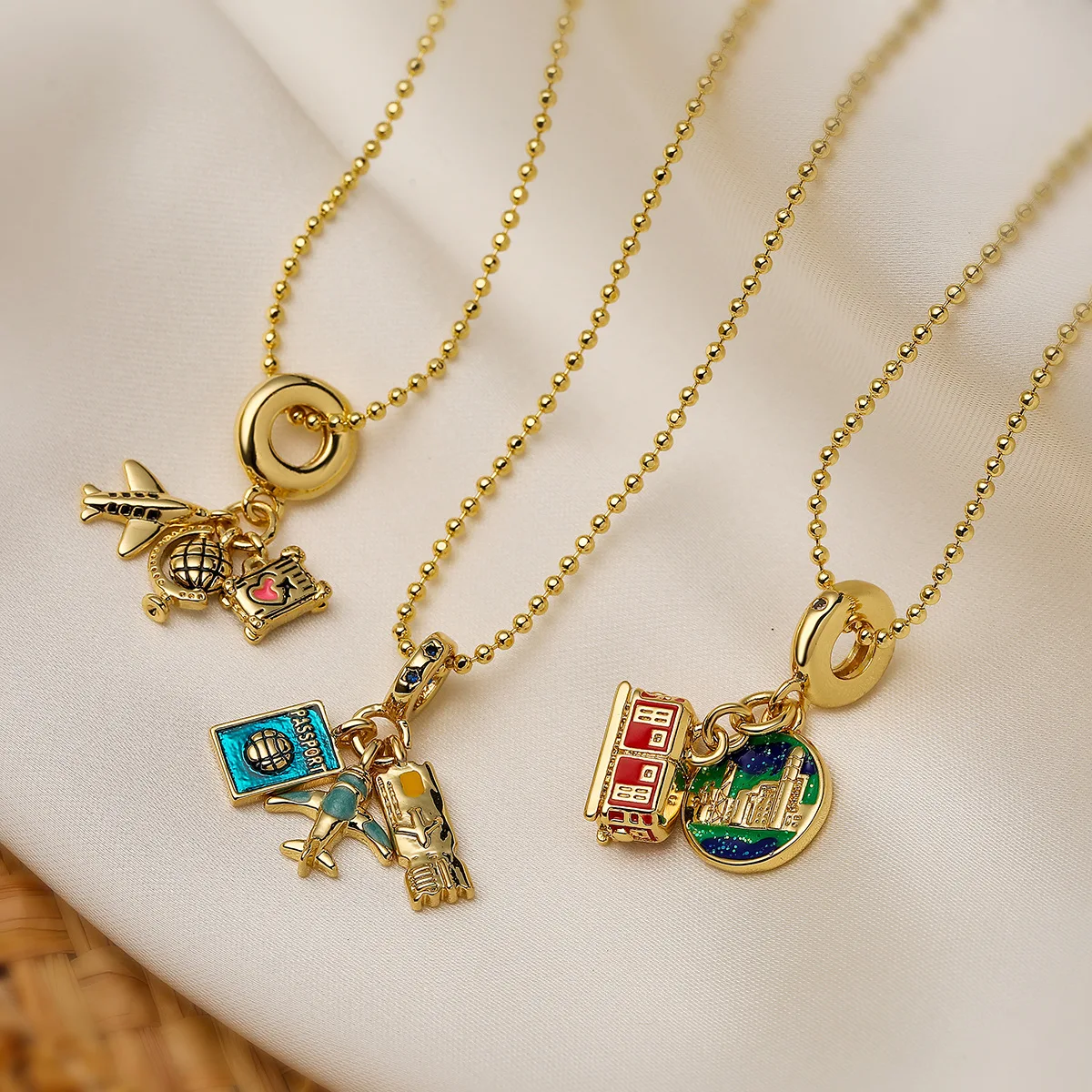 Creative Gold Plated Necklace Beads Chain Flight Bus Pendant Necklace Enamel Choker Necklace Women
