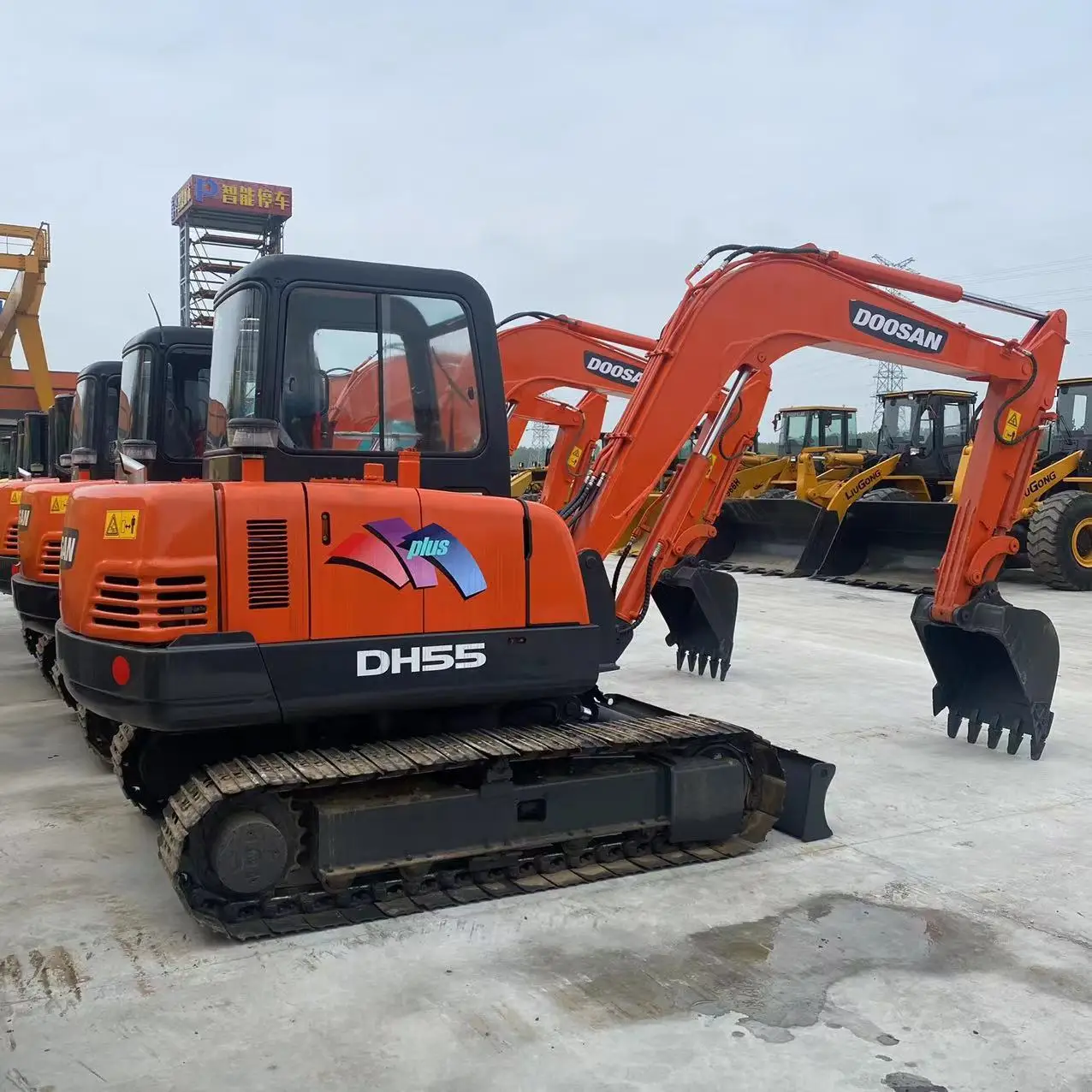 Mini Used Doosan DH55 Excavator 99% New Affordable price in Stock Guaranteed Caterpillar Hitachi Kobelco Original Used Excavator
