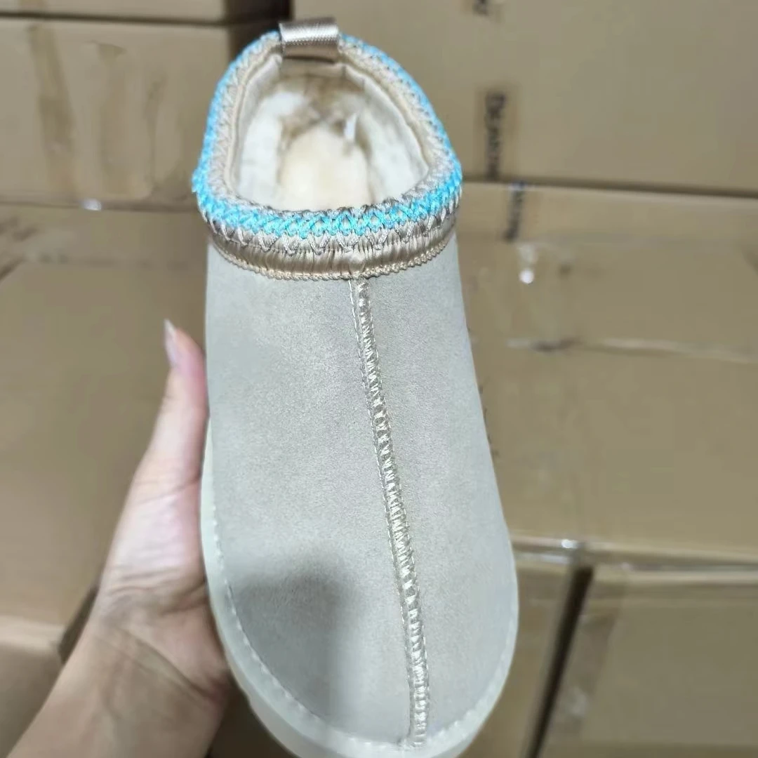 2024 Top Quality Uggss Classic Shoes For Woman Indoor And Outdoor Leisure Shoes Brand Fancy Slippers