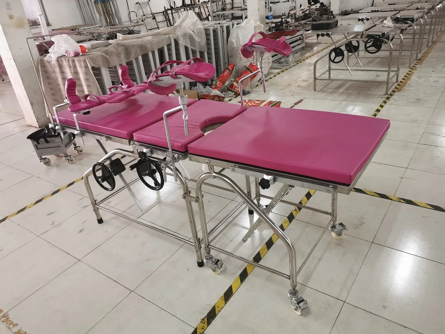 High quality stainless steel multifunctional gynecological examination bed for clinic hospital Examination chair