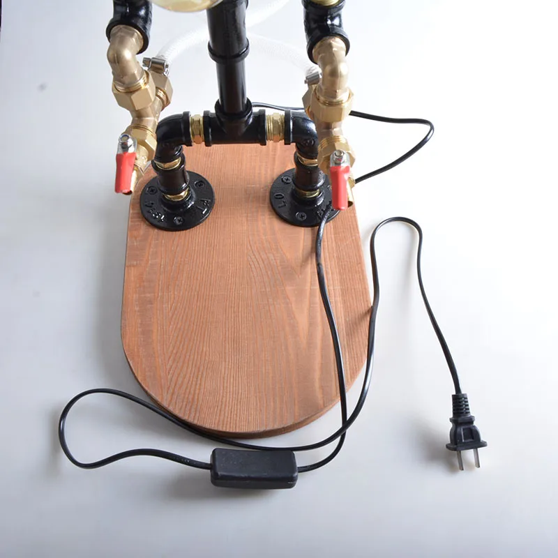 Industrial Decanter Iron Metal Robot Pipe Wine Dispenser