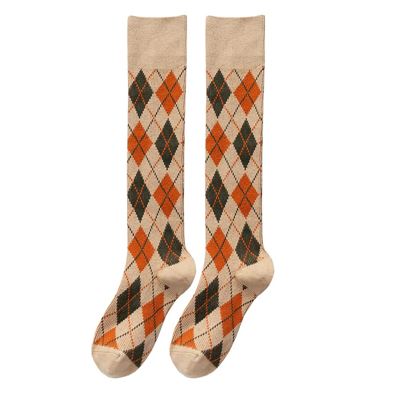 Amazon Autumn Winter Fun Diamond Stockings Japan School Socks Hot Sale Fancy Design Woman Knee High Pile of Socks