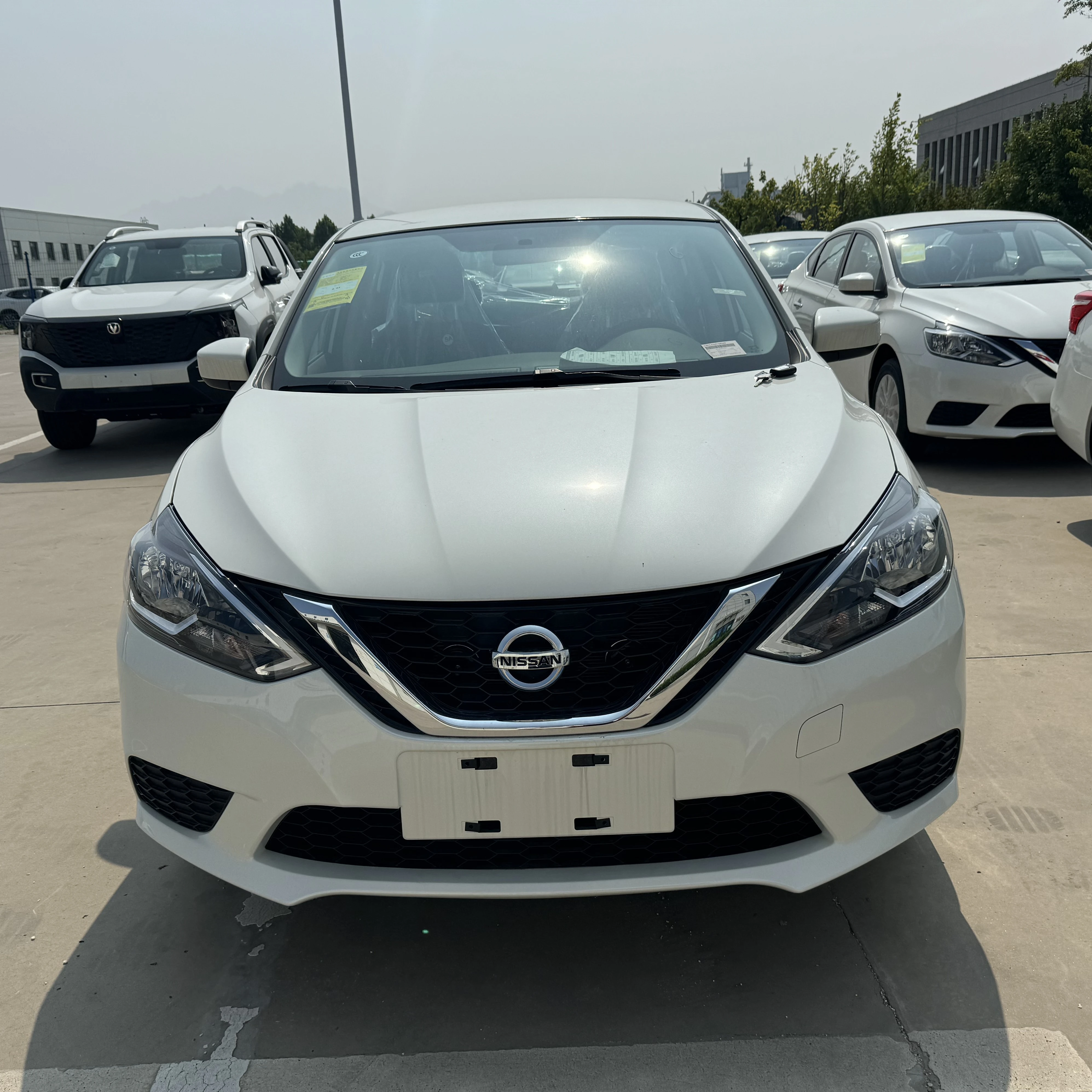 Nissan Sylphy 1.6L CVT 0km brand new car Cheap Price Stock car  used car for sale