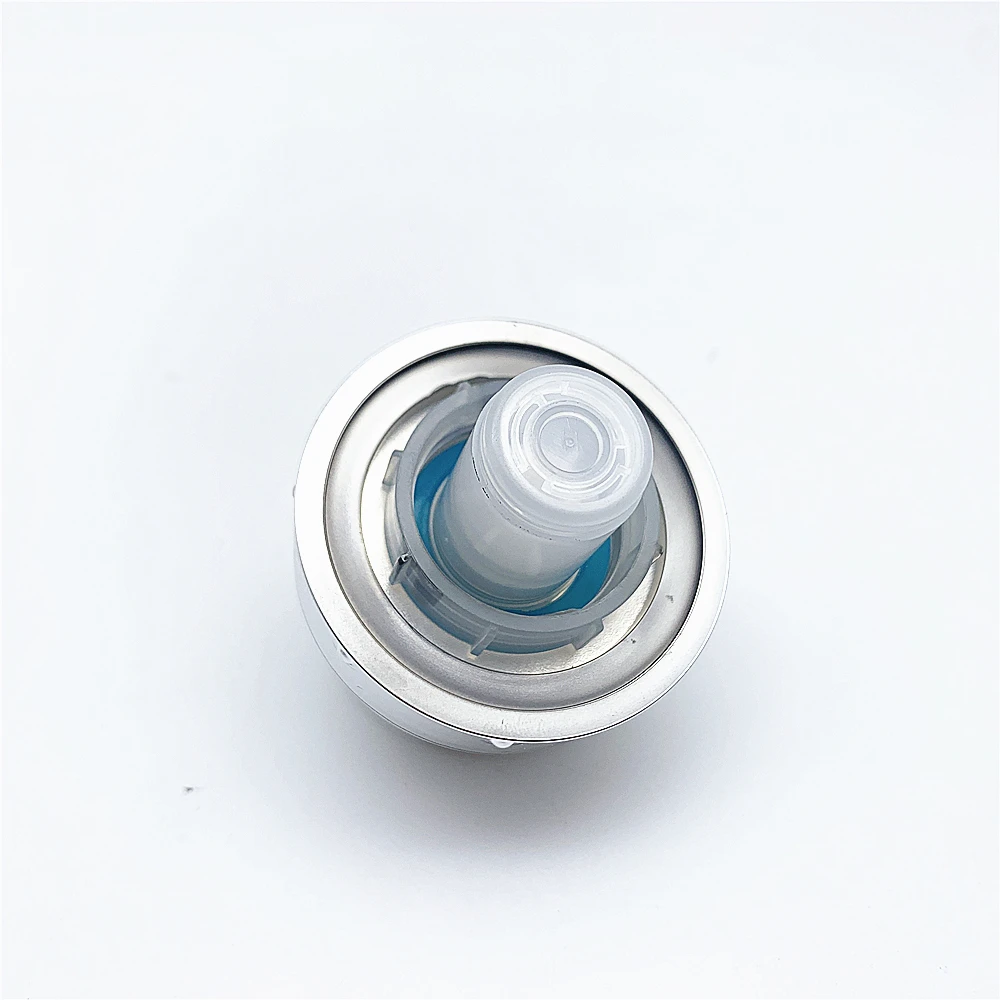 Empty 50ml 80ml 120ml customized plastic cosmetic airless skincare bottle