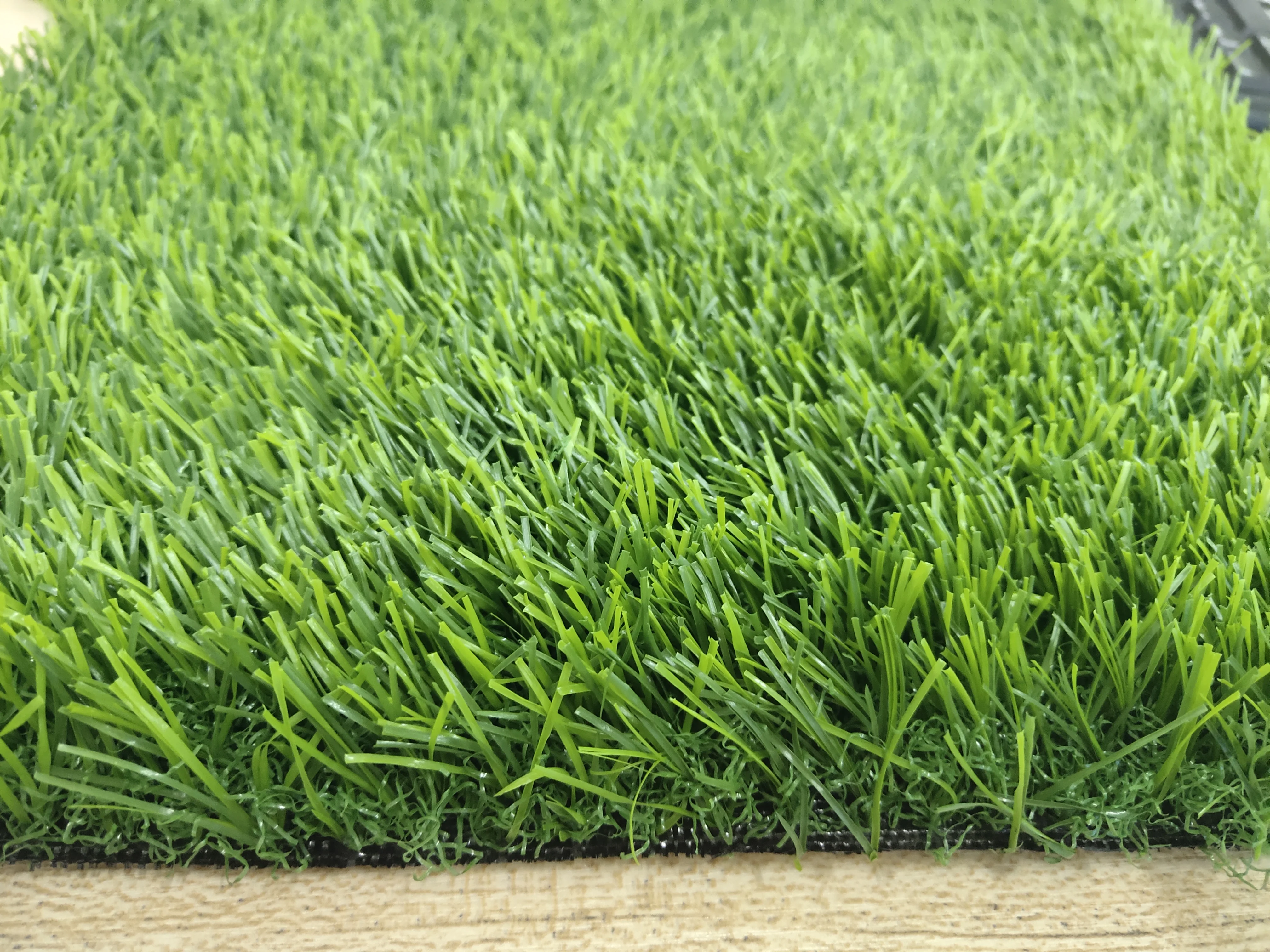 Factory Grow Rug Realistic Indoor Outdoor Garden Lawn Landscape Patio Synthetic Turf Mat Woven Football Artificial Grass