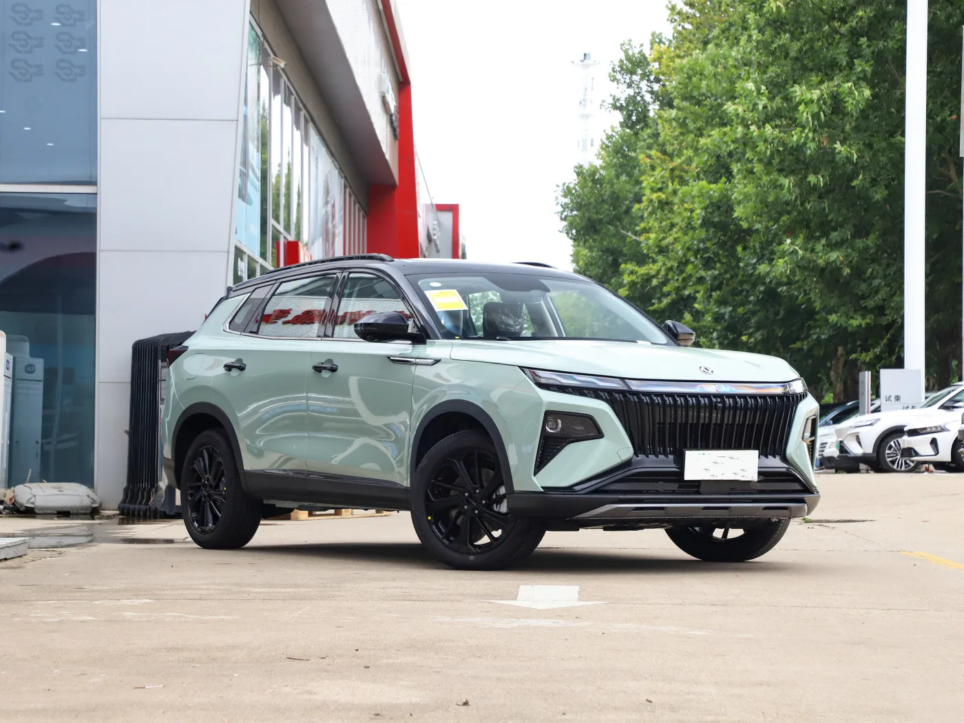 1.5T Dongfeng Haoji Hybrid Electric gasoline 5 Seats SUV Car