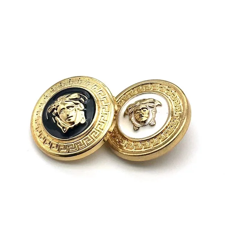 New Style Round Shape Metal Buttons With Sewing Shank Oil Point Technology Medusa Black And White