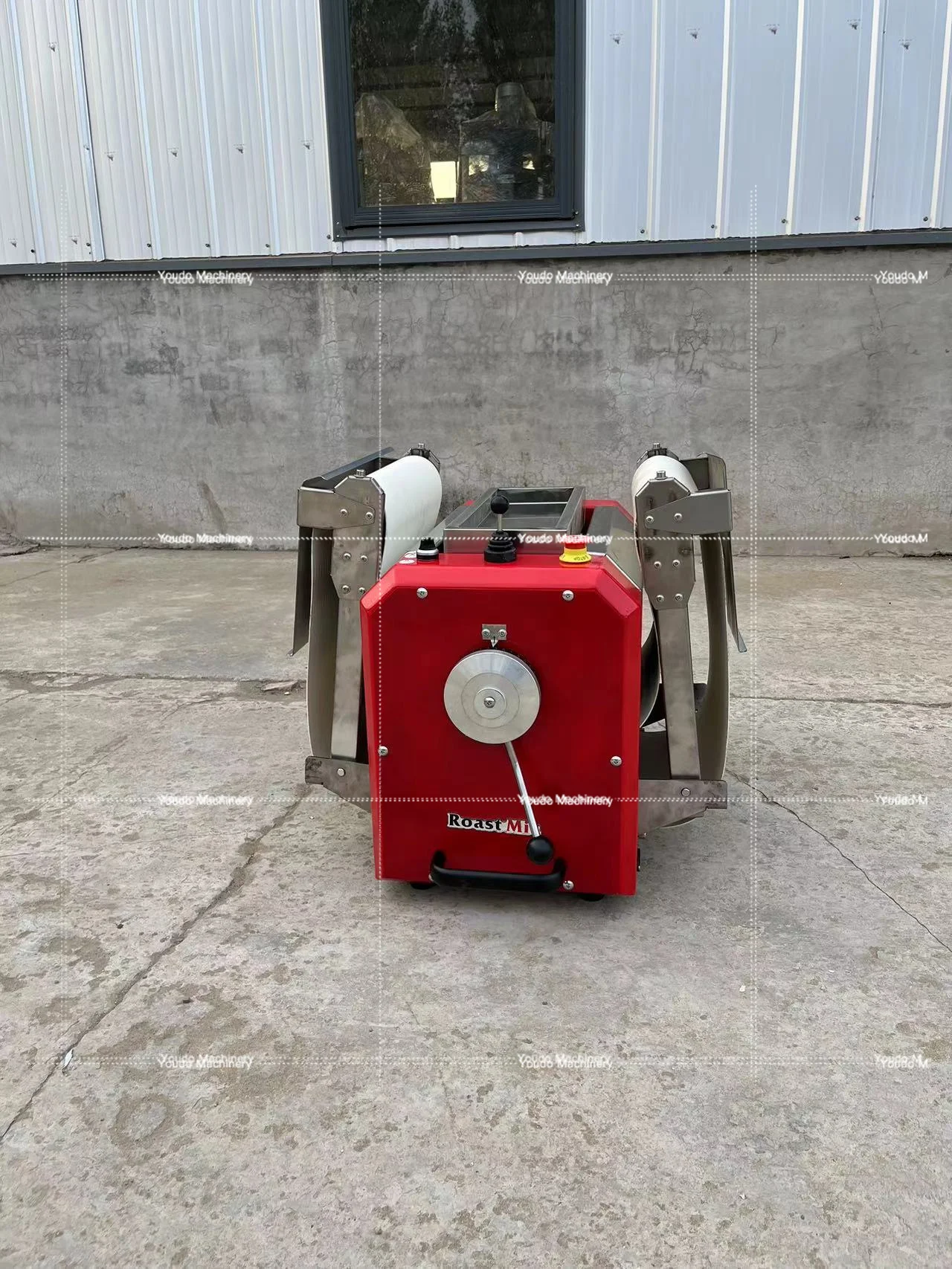 New Products New Material Dough Sheeter Mini Vertical Pastry Machine Factory Price Fashionable Limited-time Promotion