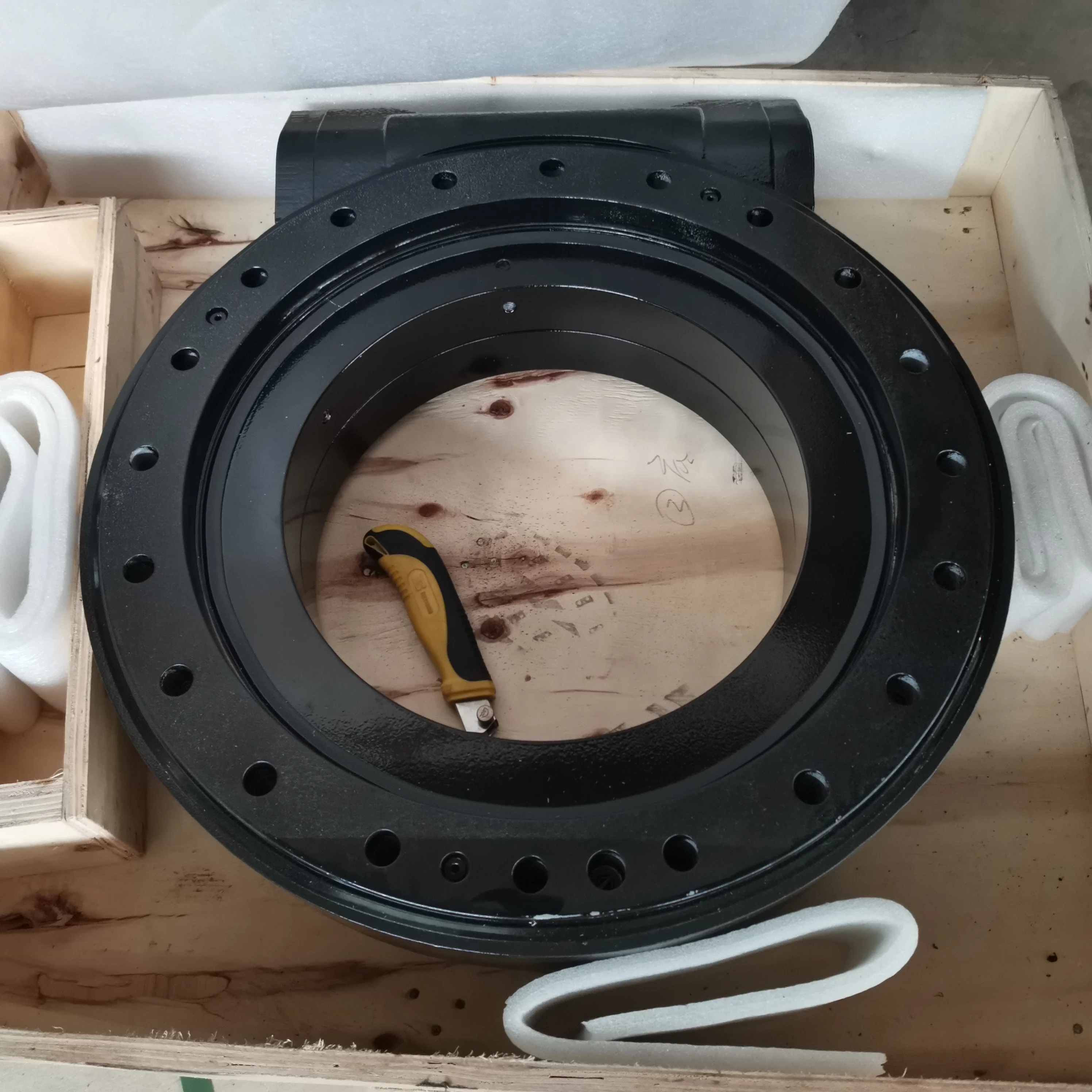 slewing drive WE9 with hydraulic motor