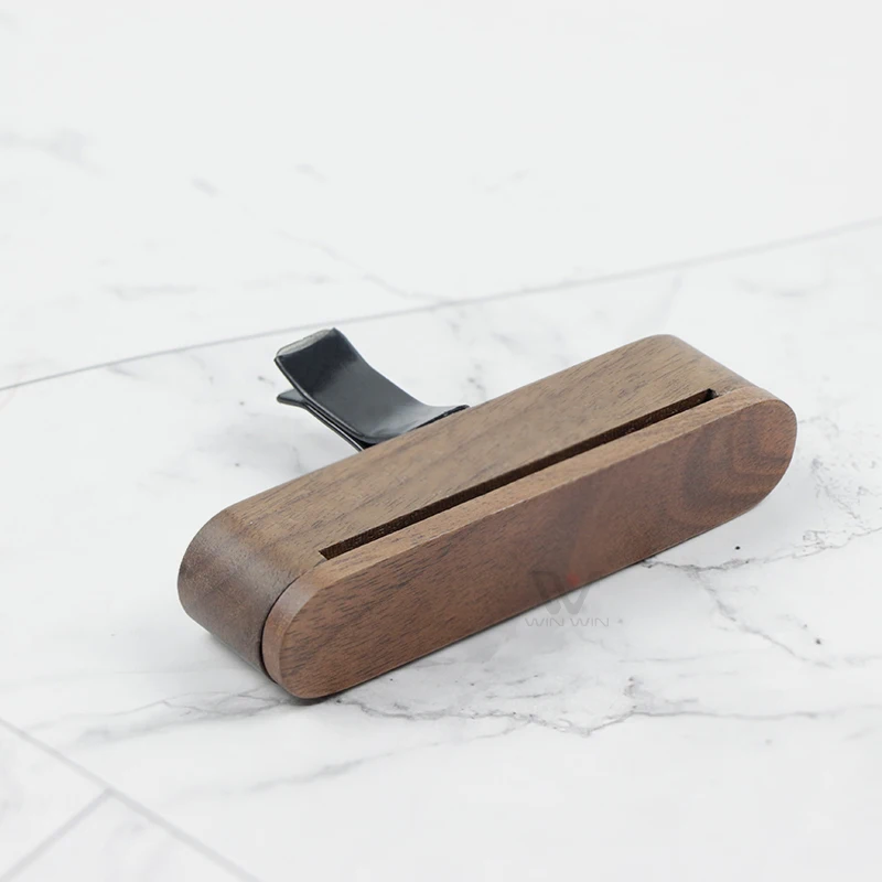 Car Leak Proof Luxury Fragrance Wood Scent Aroma 10Ml Bullet Silent Perfume Essential Oil Diffuser Machine