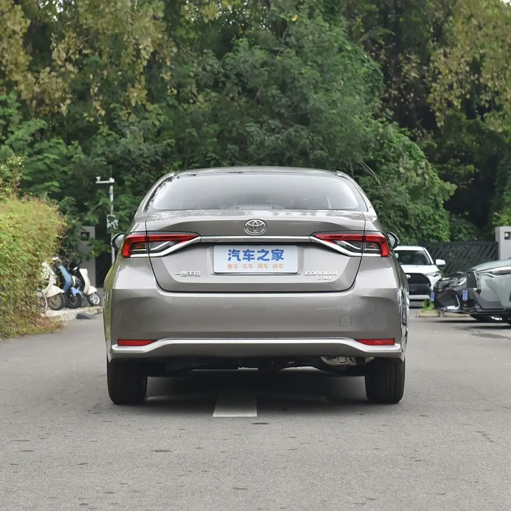 Автоматические toyotas corollas подержанные автомобили 1 2 8 гибридные 2020 2022 2023 2024 2025