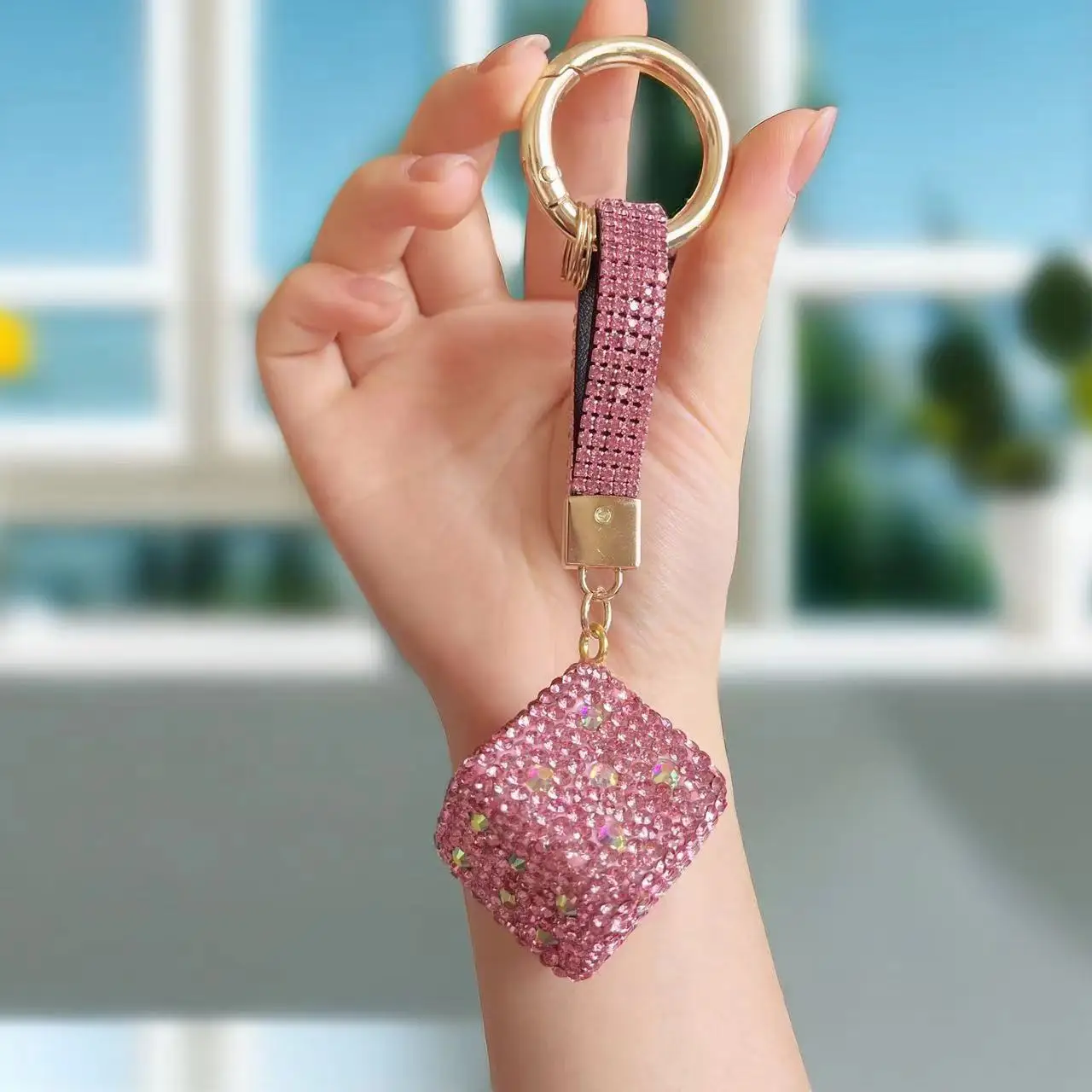 Metal dice rotate keychain Casino keychain mini rhinestone Crystal Bling key chain car keyring Bag accessory funny dice keychain