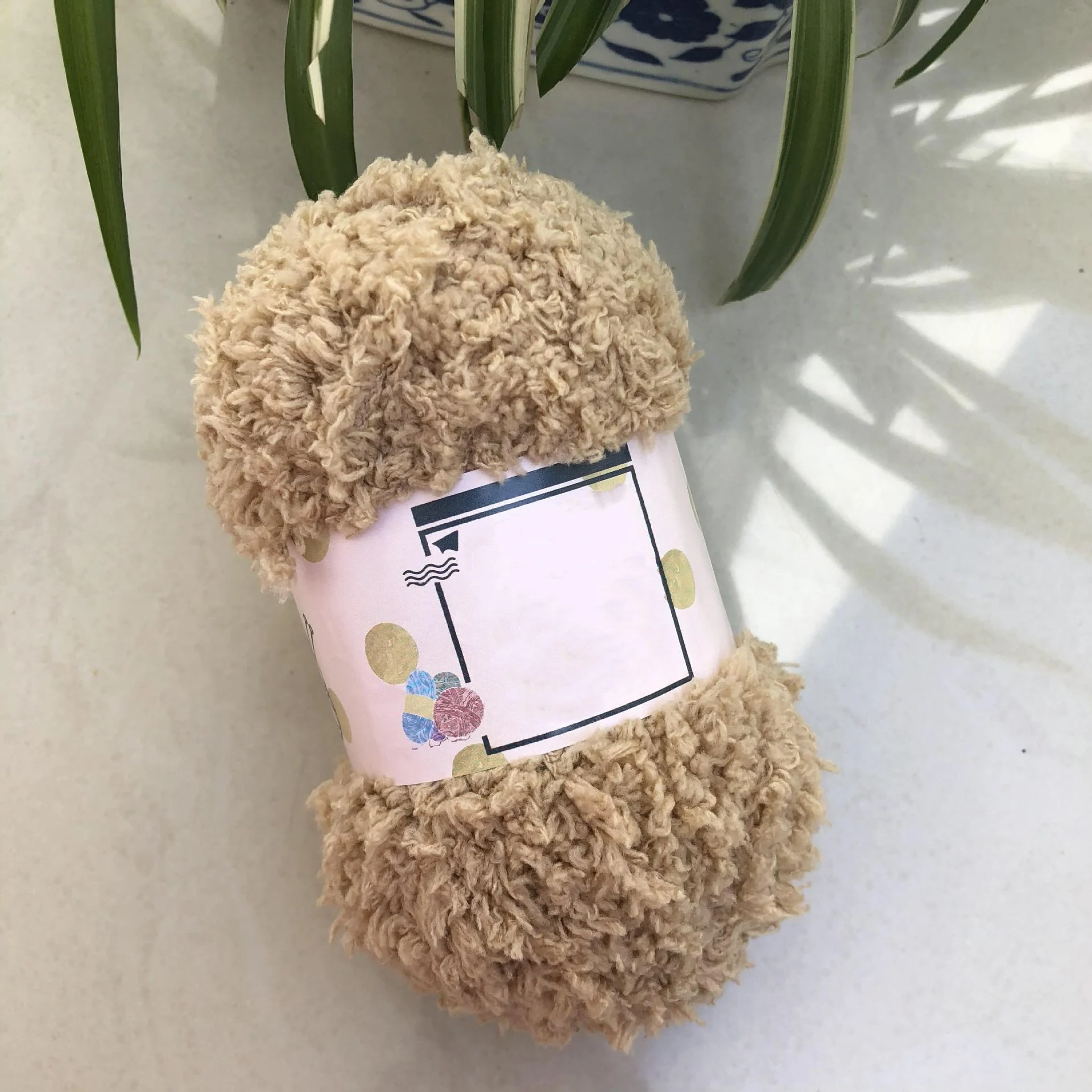 Пряжа ручной работы 3 Нм/1 100% полиэстер коралловый мягкий мех перо пряжа необычная пряжа для ручного вязания 50 г шар