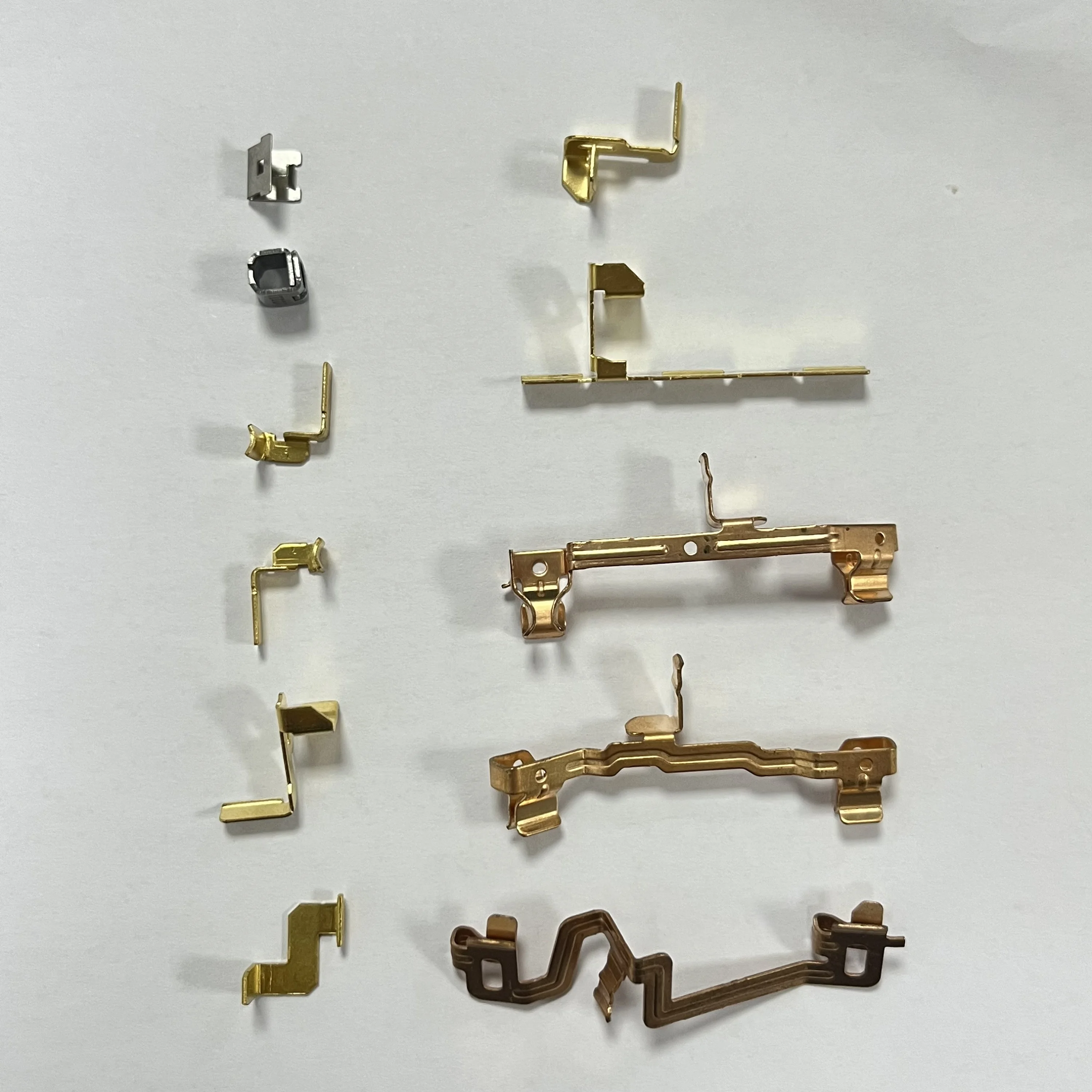 Custom OEM Stamping Sheet Metal Clip Copper Steel Stainless SS SS302 Small Battery Contact Flat Spring