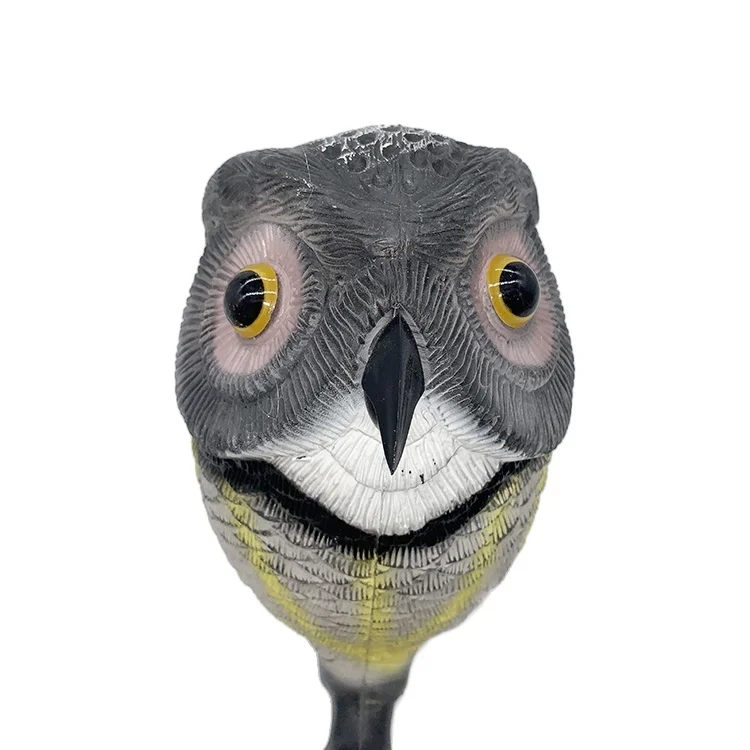 High Quality Plastic Flying Owl Ornaments Plastic Flying Owl Bird Repeller Backyard Decor Garden